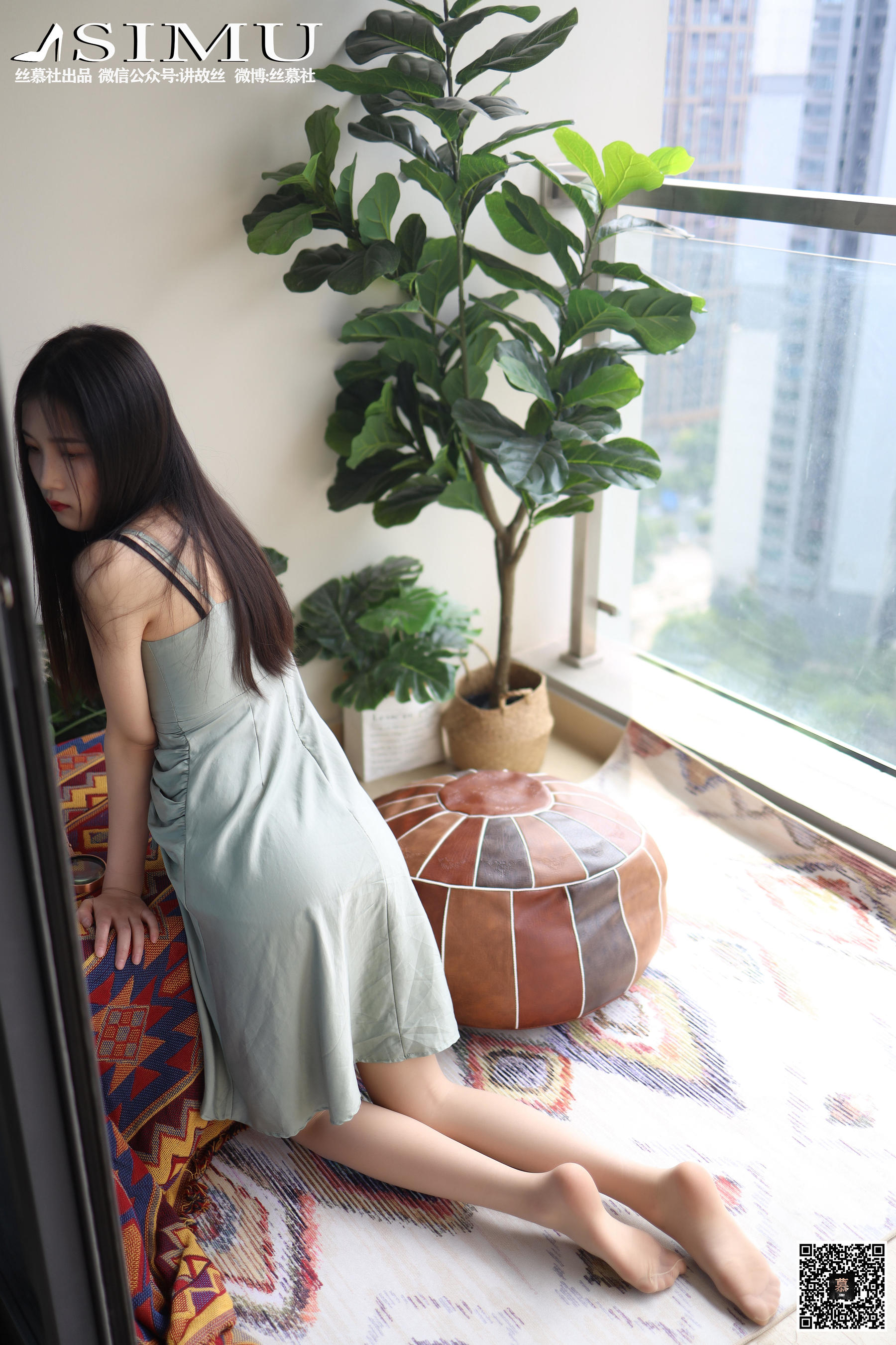[丝慕] 特写集TX024 熙熙 《阳台玩丝的熙熙》  第7张