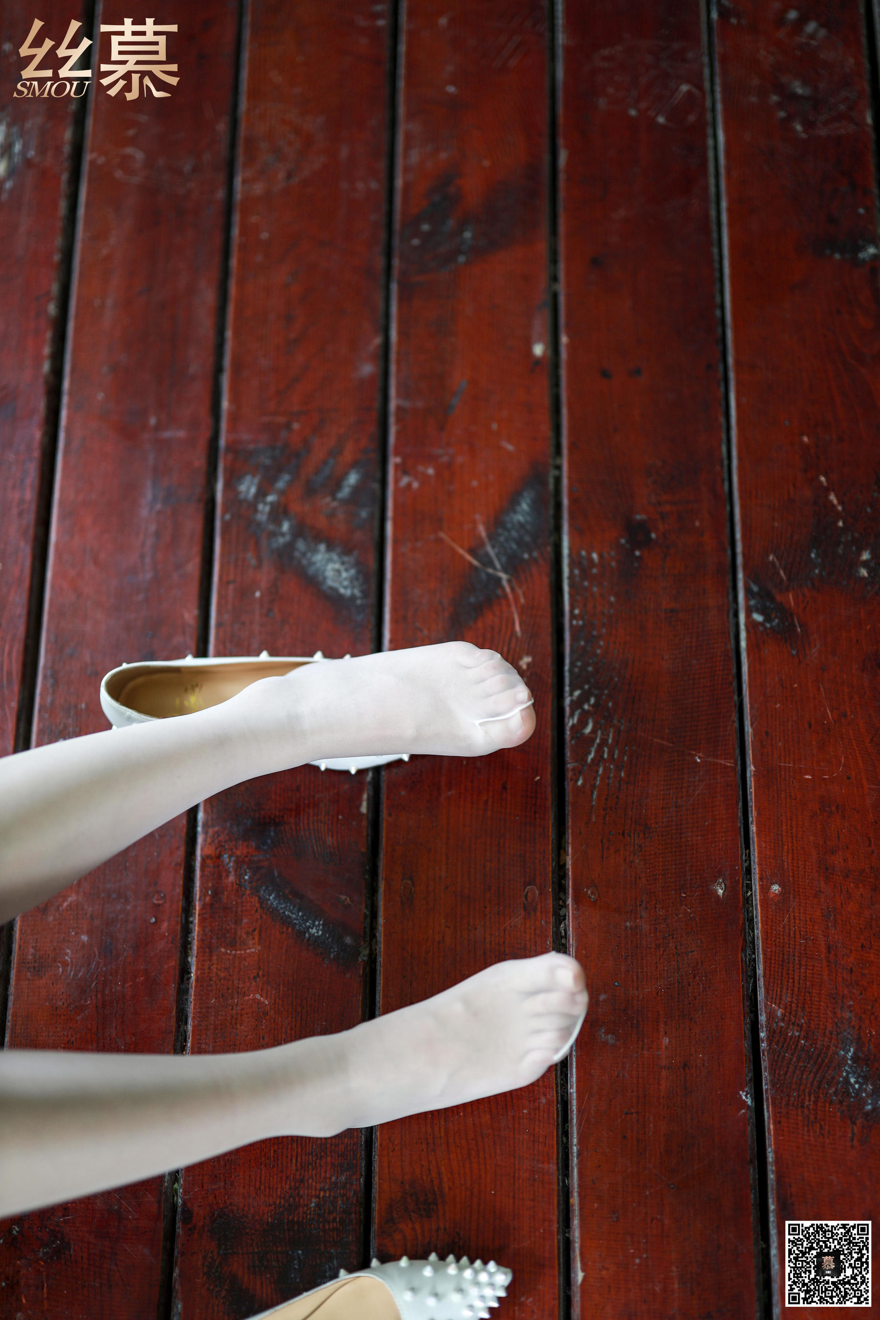 [丝慕] 特写集TX030 文欣 《阳光下的白丝光影》  第14张