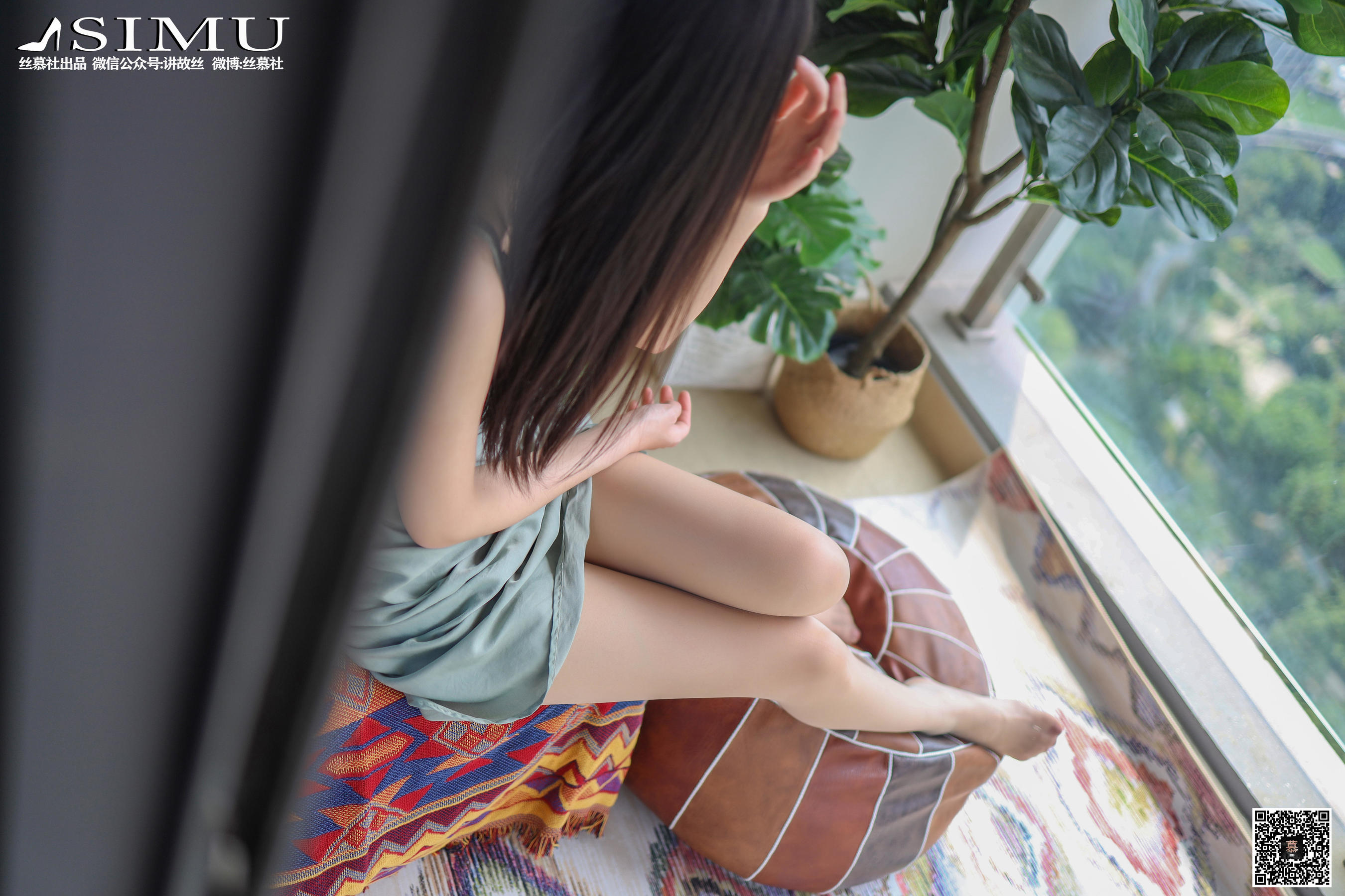 [丝慕] 特写集TX024 熙熙 《阳台玩丝的熙熙》  第18张
