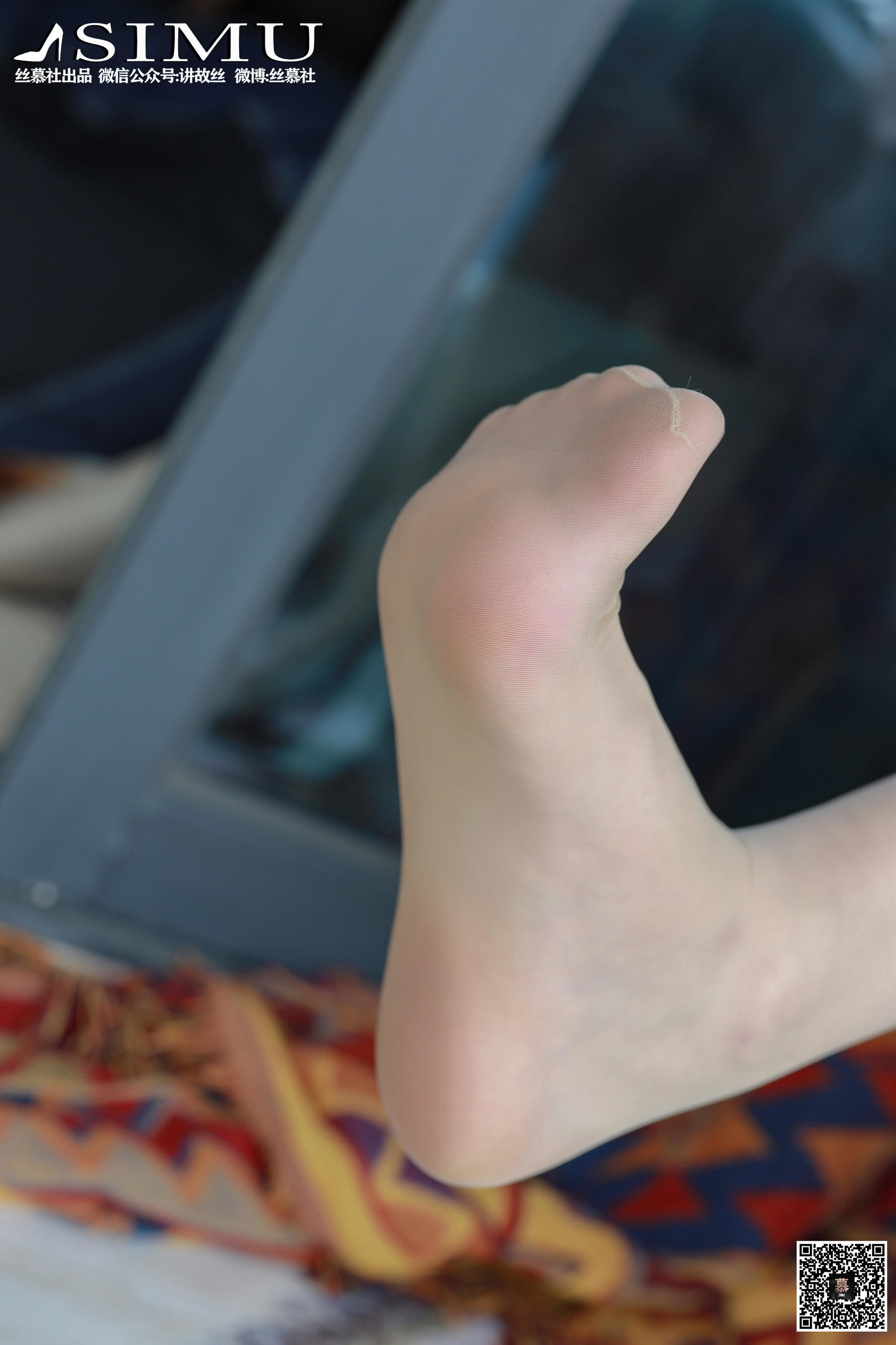 [丝慕] 特写集TX024 熙熙 《阳台玩丝的熙熙》  第15张