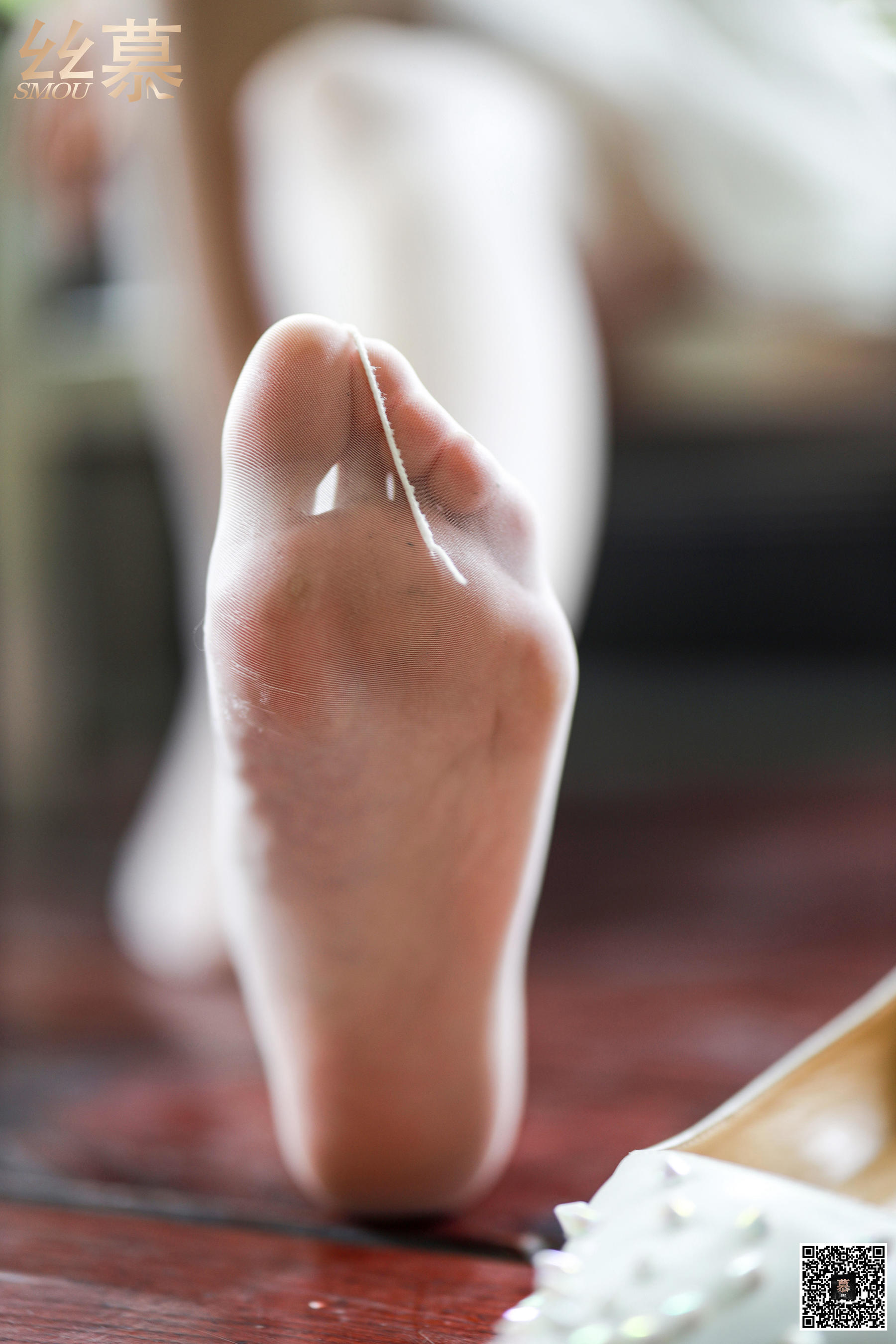 [丝慕] 特写集TX030 文欣 《阳光下的白丝光影》  第15张