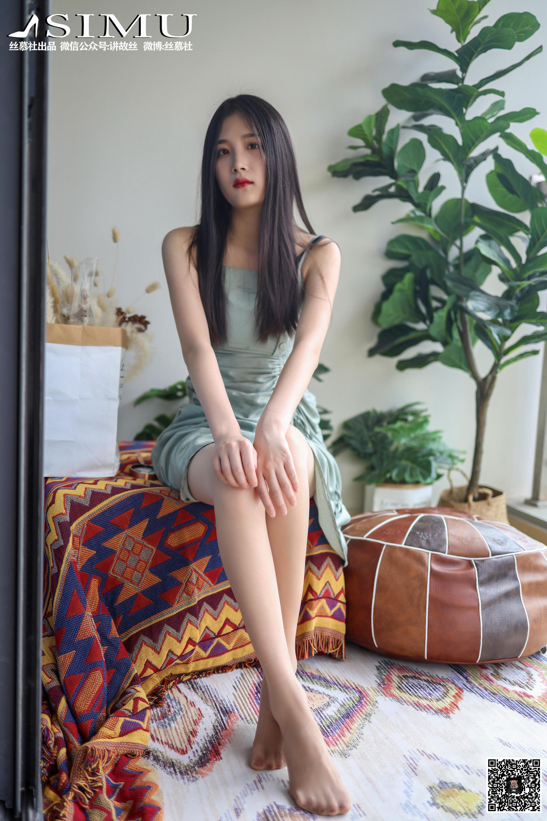 [丝慕] 特写集TX024 熙熙 《阳台玩丝的熙熙》  第4张