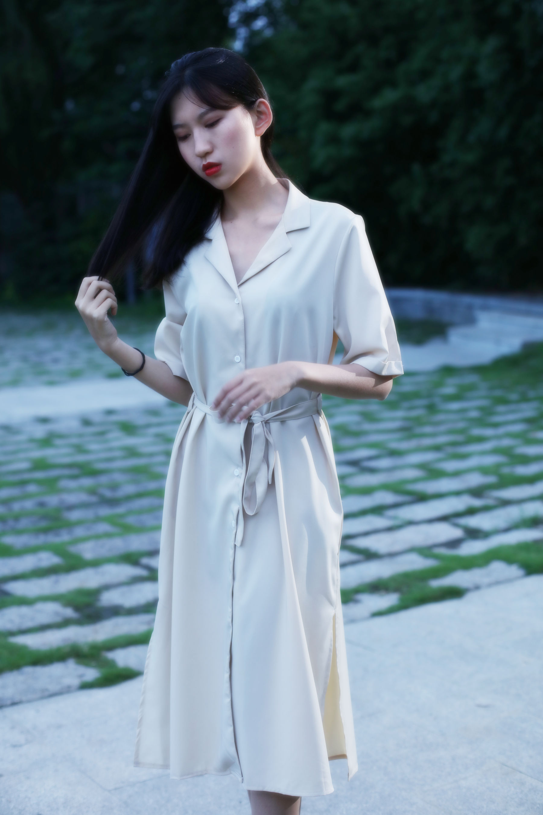 [奈丝] NO.131 小橙子 户外躺拍  第5张