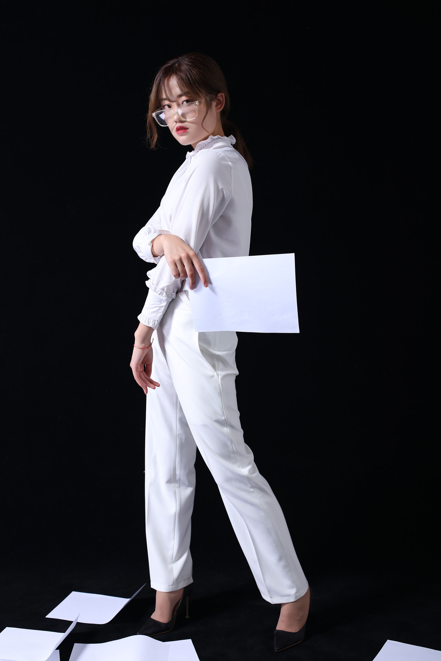 [奈丝] NO.126 可乐 御姐套装 裤里丝  第5张