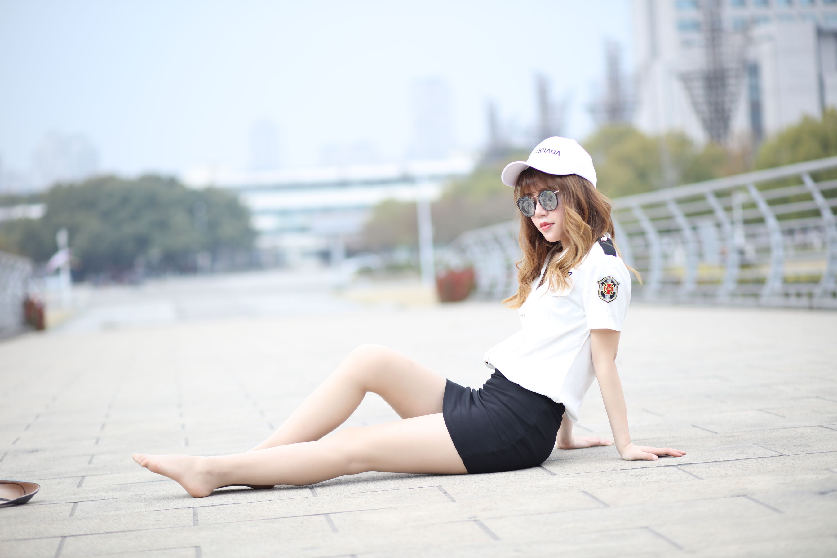 [奈丝] NO.081 高高 天桥上的制服girl  第6张