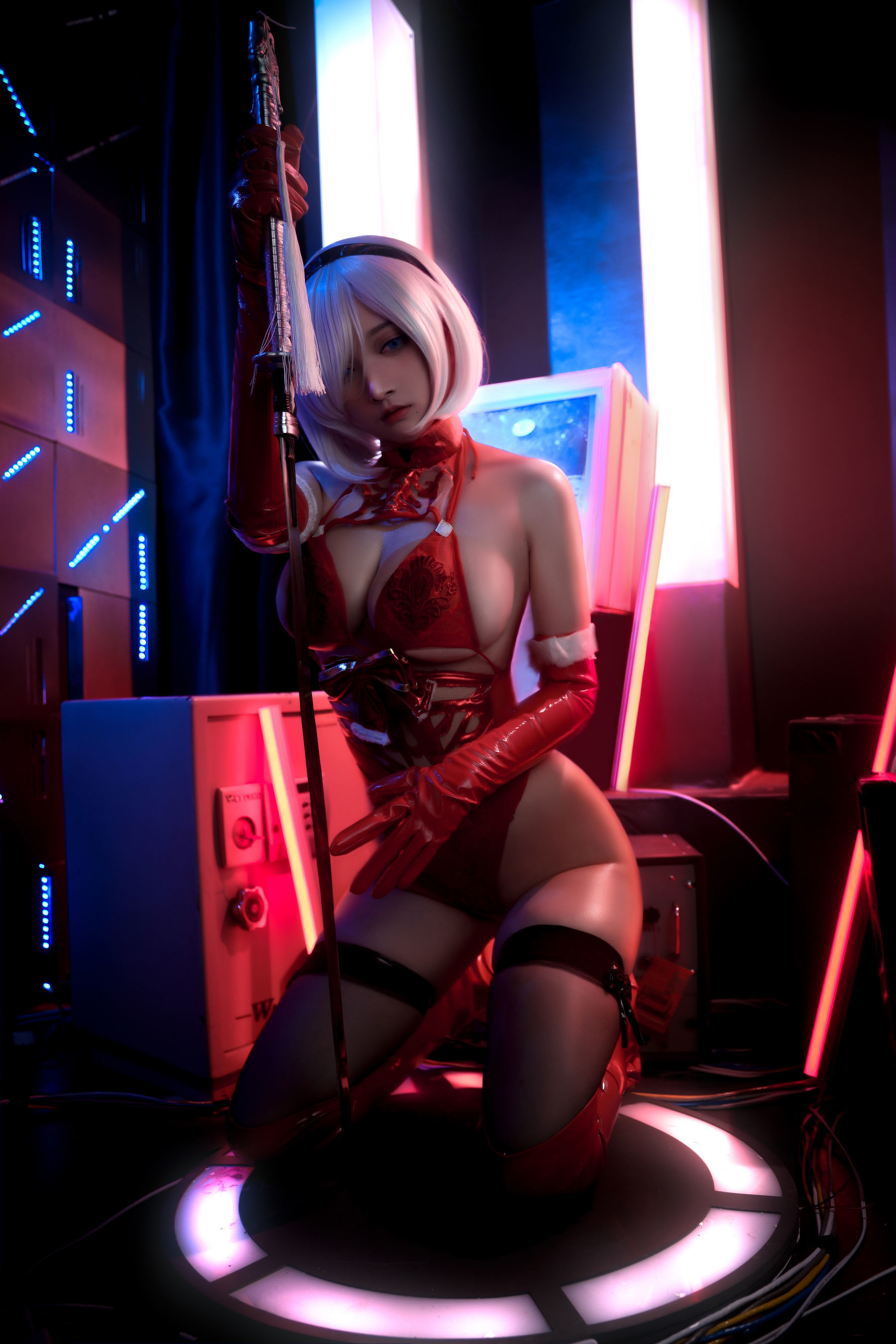 [网红COSER] 高颜值coser念念_D - 2B红色同人  第4张