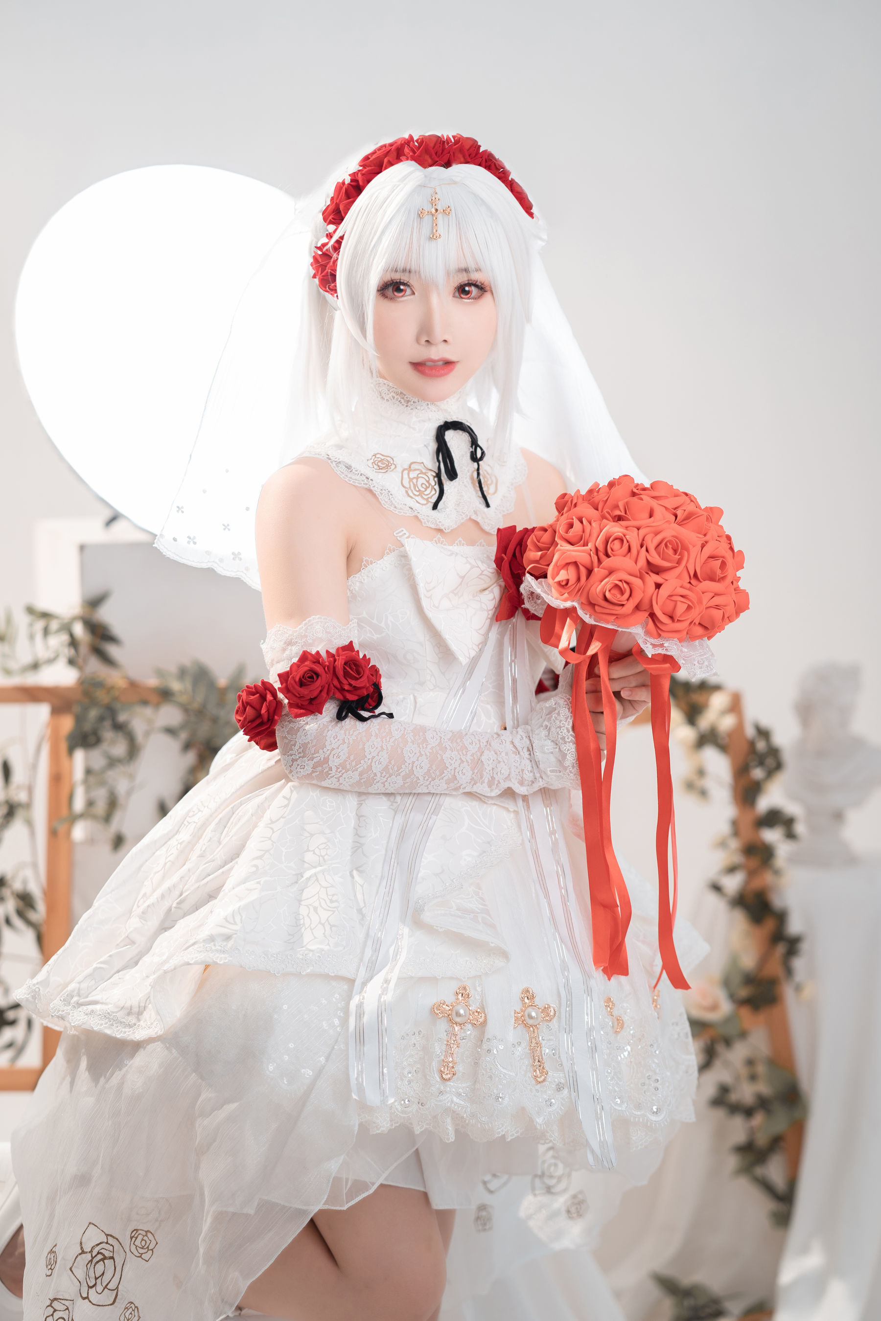 [网红COSER] 可爱人气Coser面饼仙儿 - 德丽莎婚纱  第9张