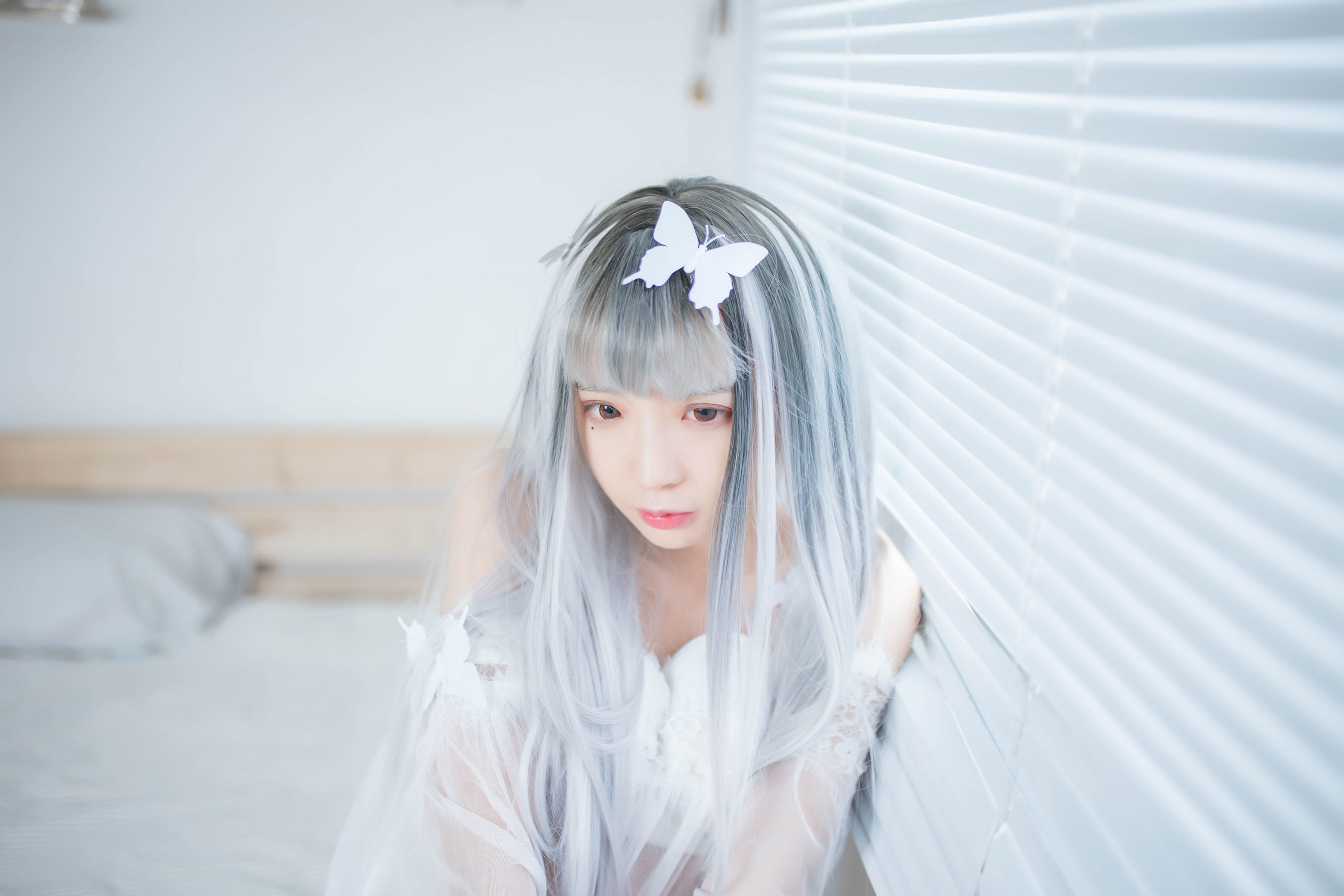 [网红COSER] 疯猫ss - 透明白纱  第5张