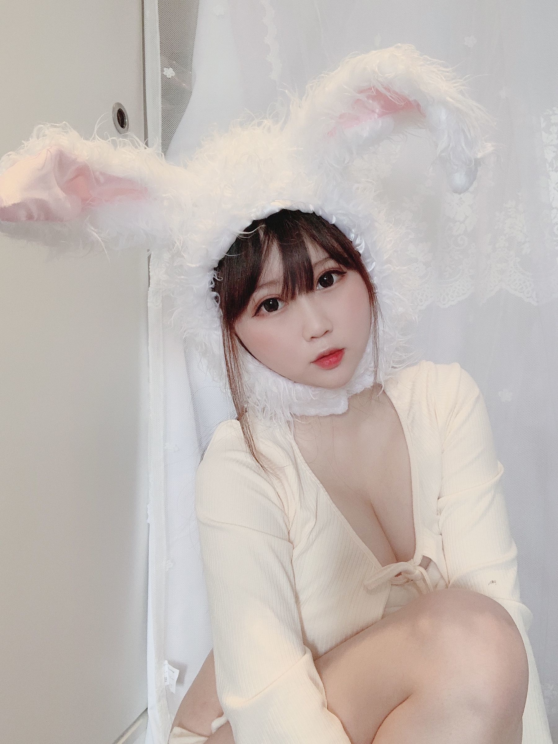  蜜桃少女是依酱呀 - 小白兔 第37张