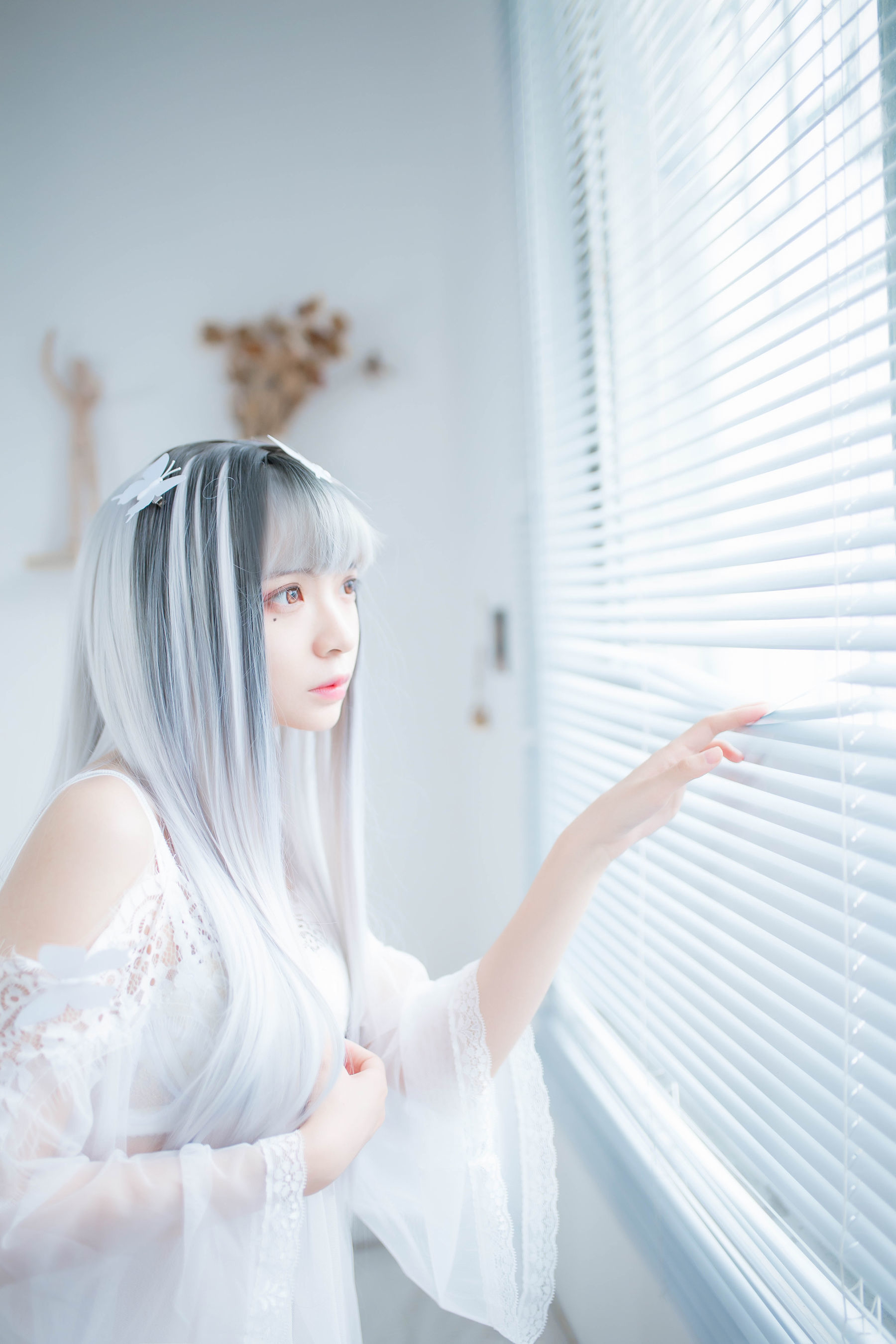 [网红COSER] 疯猫ss - 透明白纱  第4张