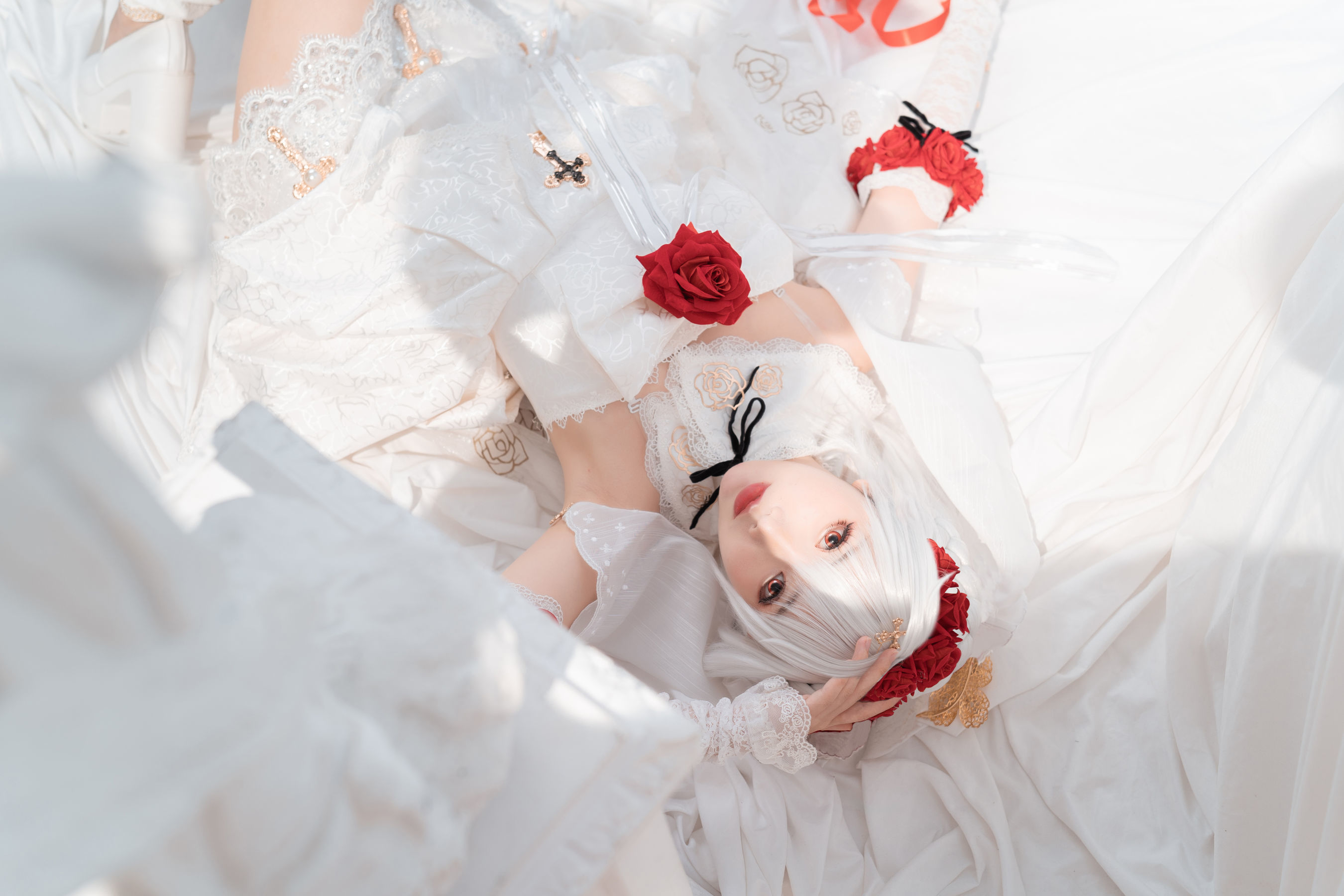 [网红COSER] 可爱人气Coser面饼仙儿 - 德丽莎婚纱  第14张