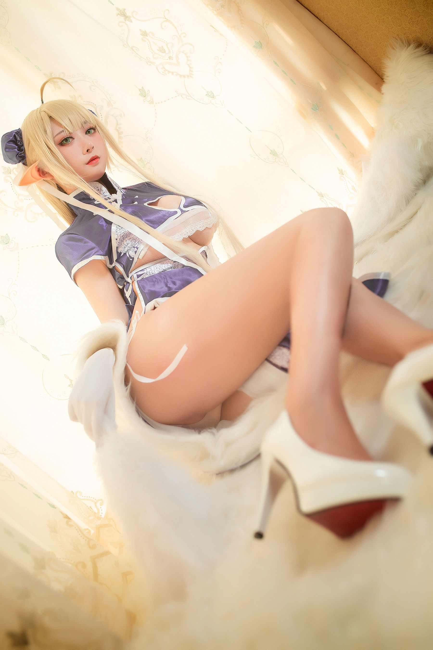 [网红COSER] 高颜值coser念念_D - 半人马旗袍  第15张