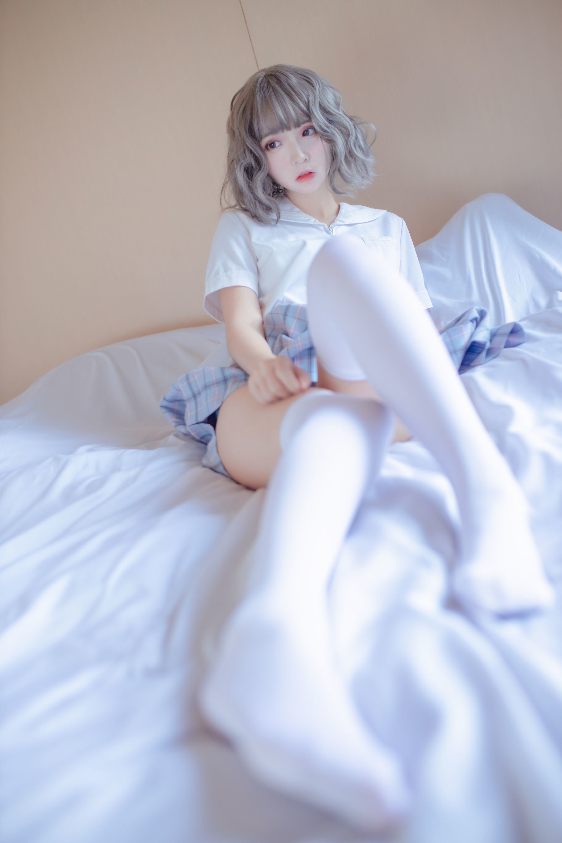 [网红COSER] 疯猫ss - 思绪之JK  第7张