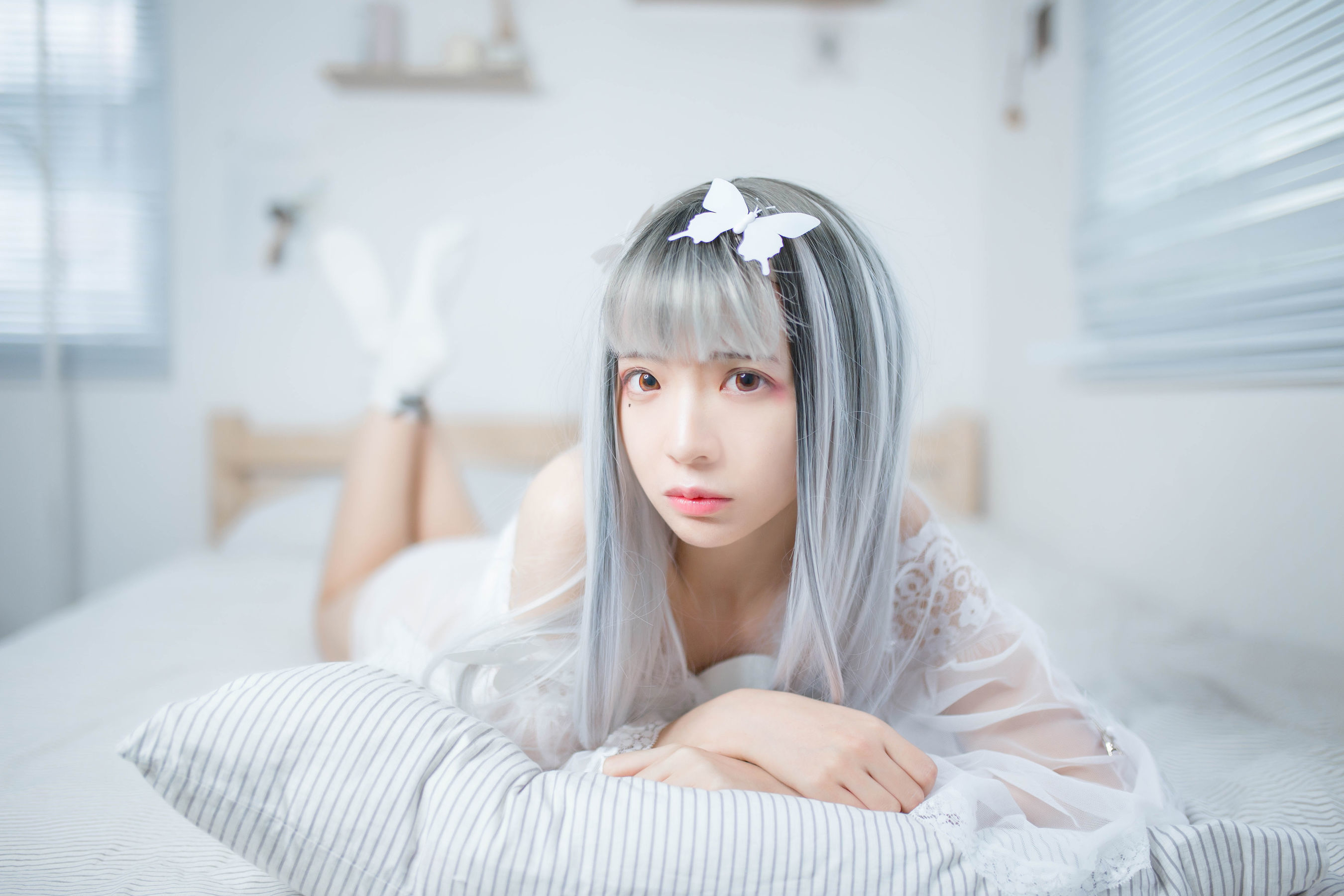 [网红COSER] 疯猫ss - 透明白纱  第5张