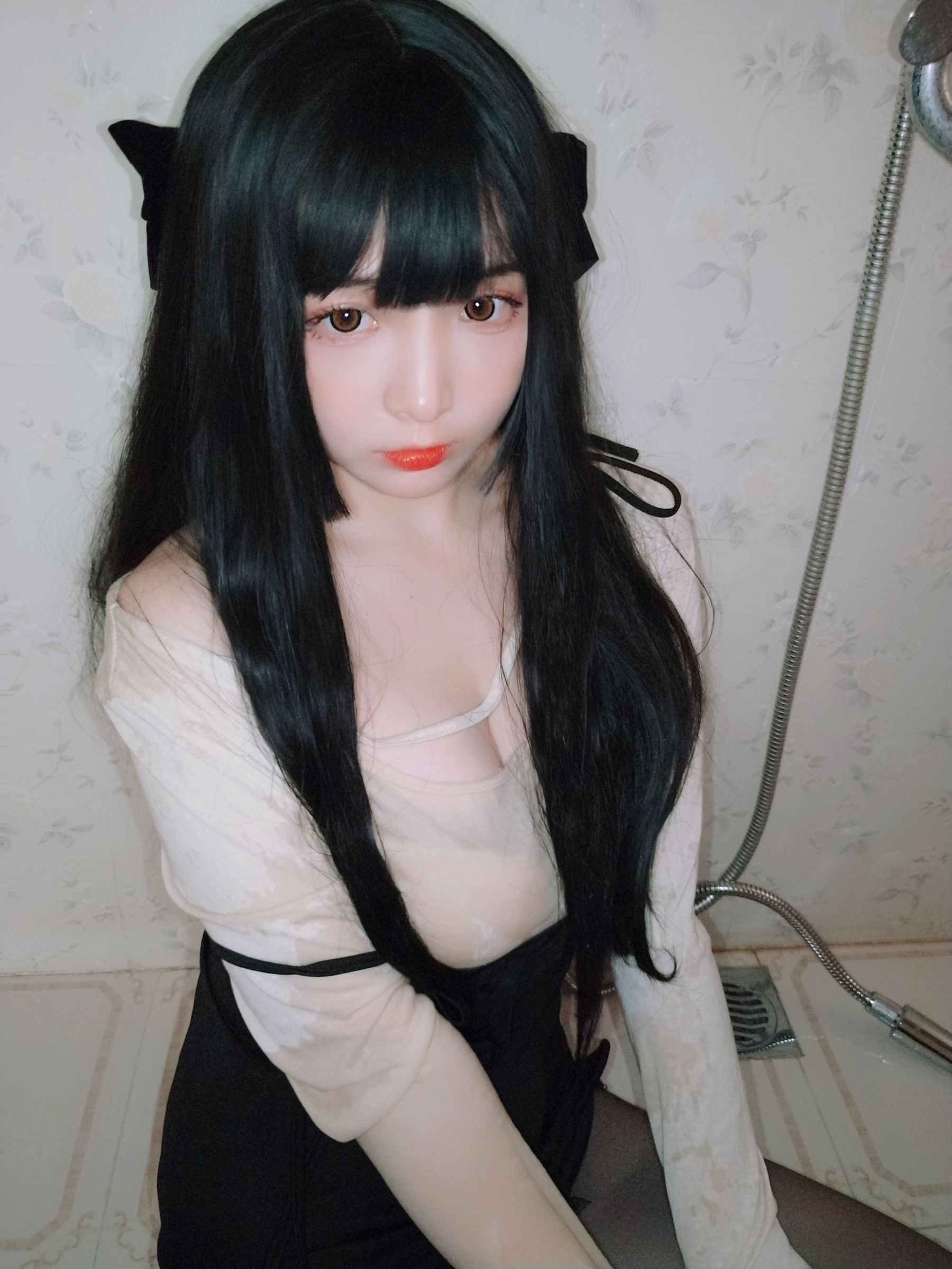 [Cosplay写真] 二次元美女古川kagura - 浴室湿身黑丝  第12张