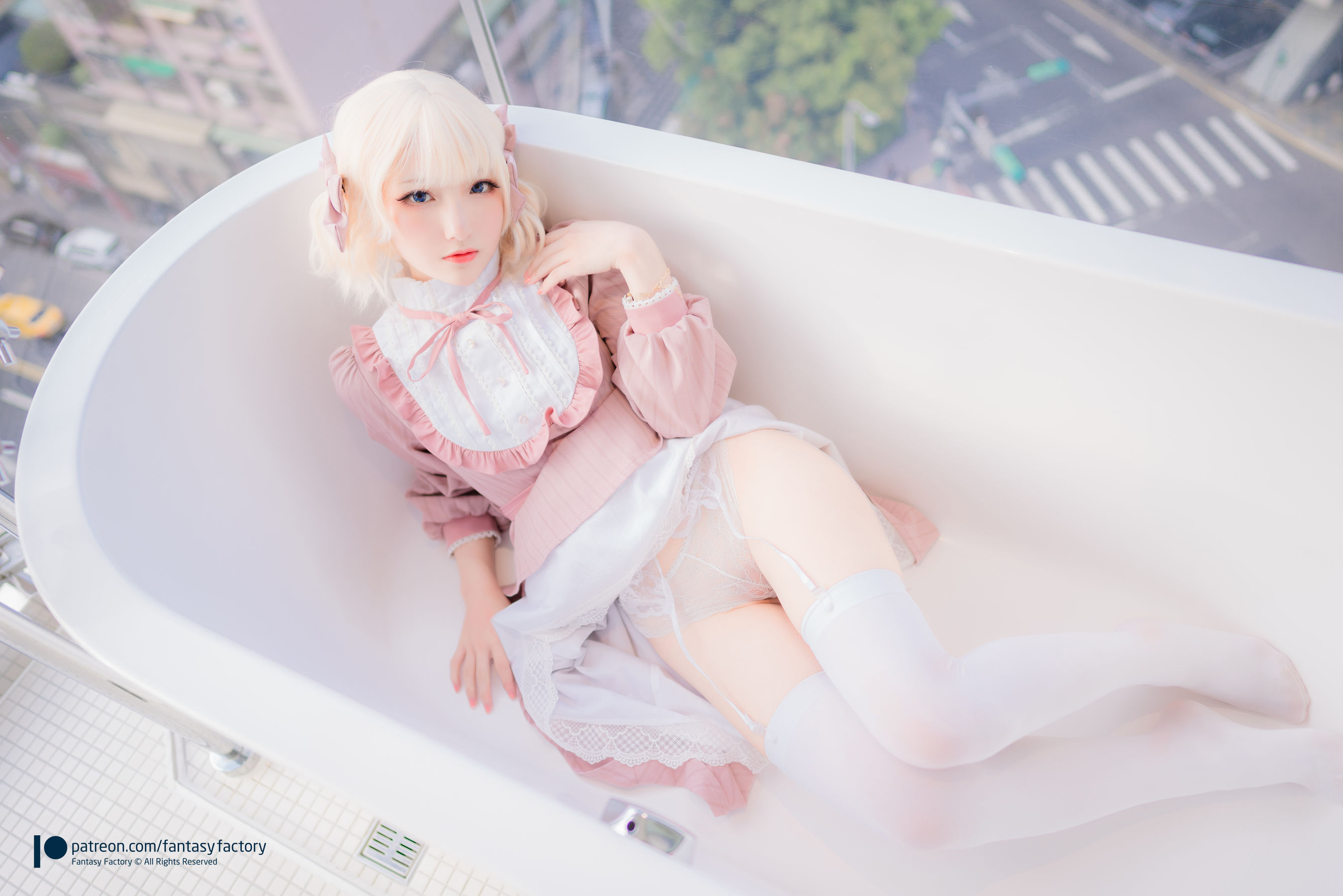 [Cosplay写真] 小丁 《Fantasy Factory》 - 2020.05 蕾丝 女仆 风衣  第60张