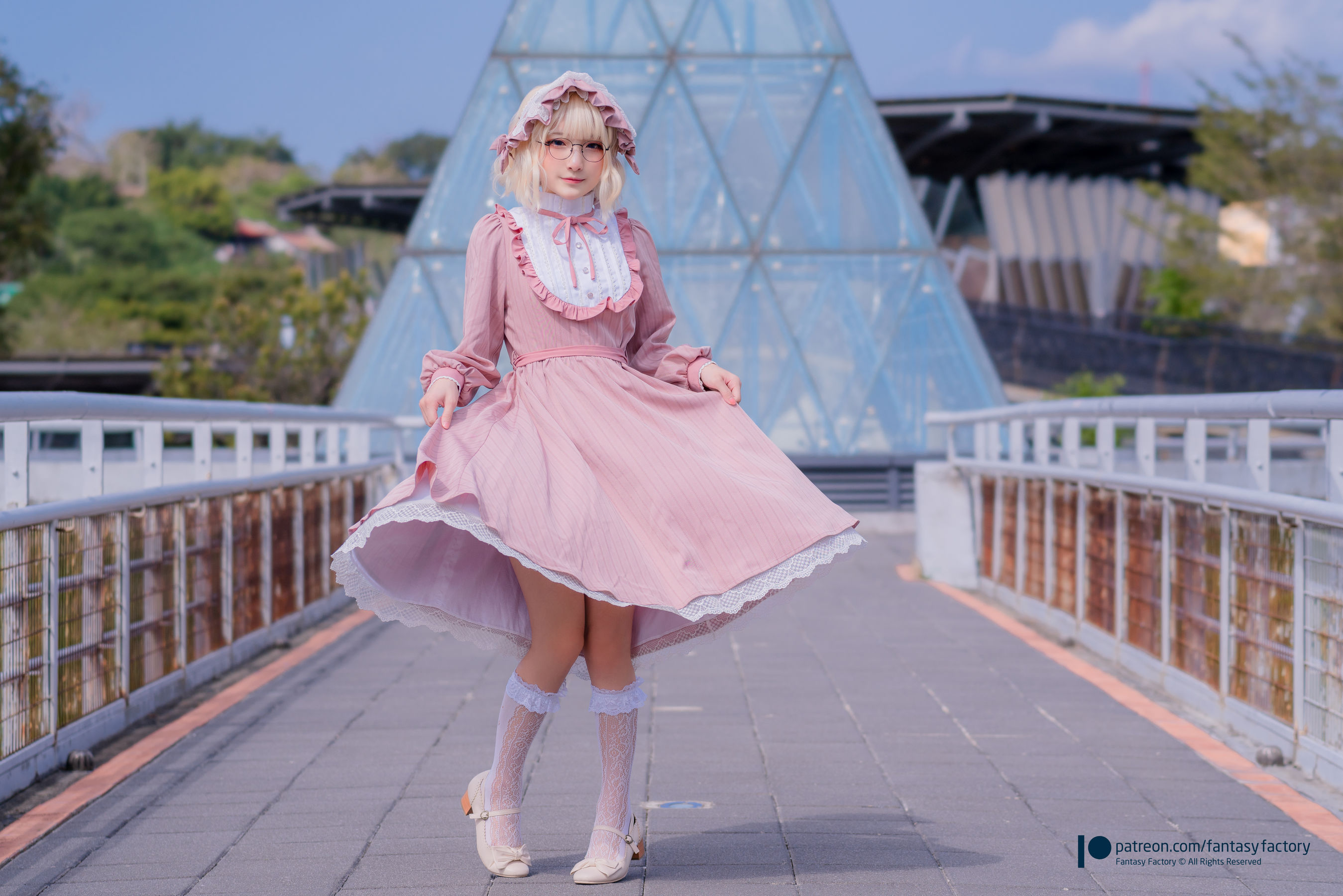 [Cosplay写真] 小丁 《Fantasy Factory》 - 2020.05 蕾丝 女仆 风衣  第48张