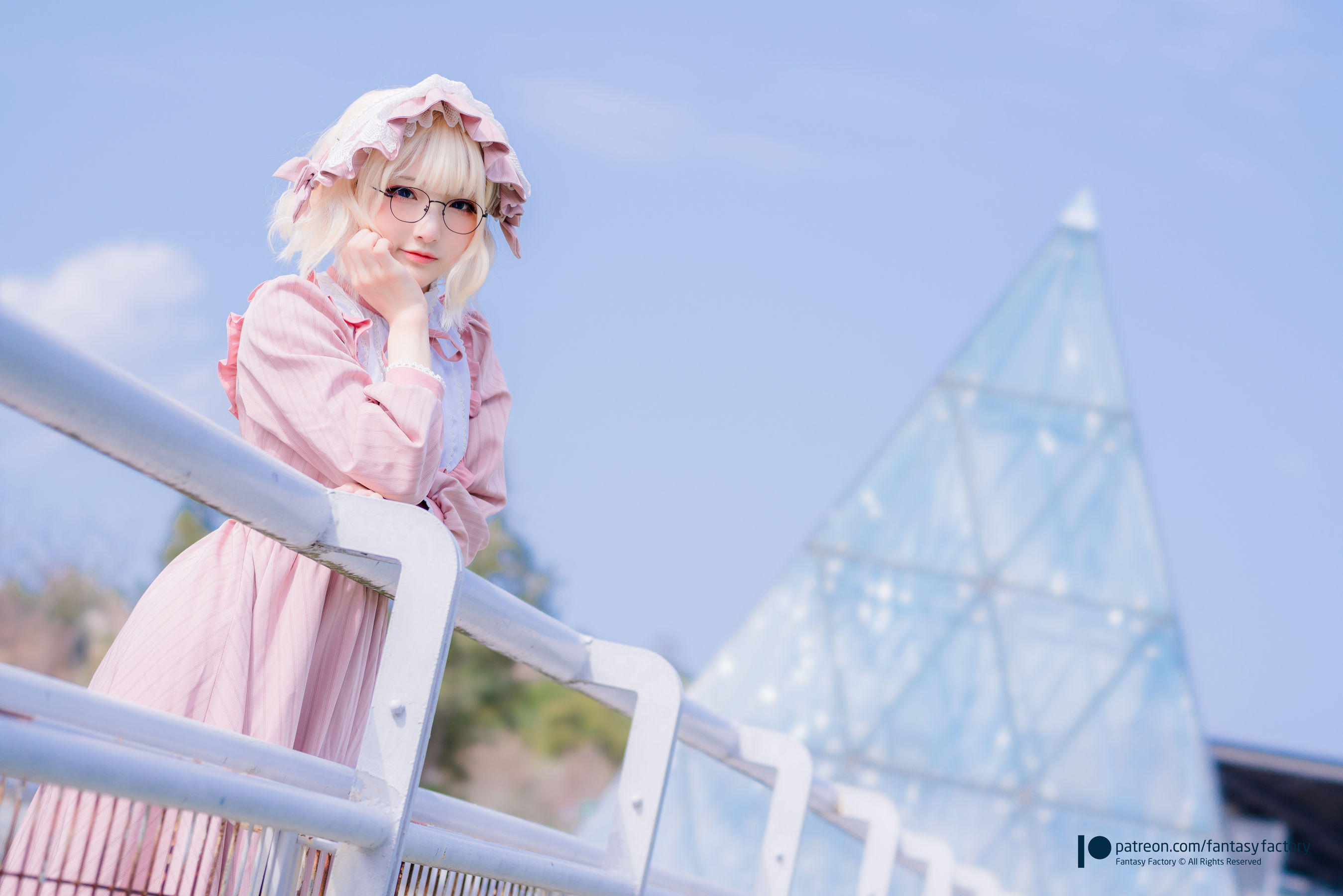 [Cosplay写真] 小丁 《Fantasy Factory》 - 2020.05 蕾丝 女仆 风衣  第51张