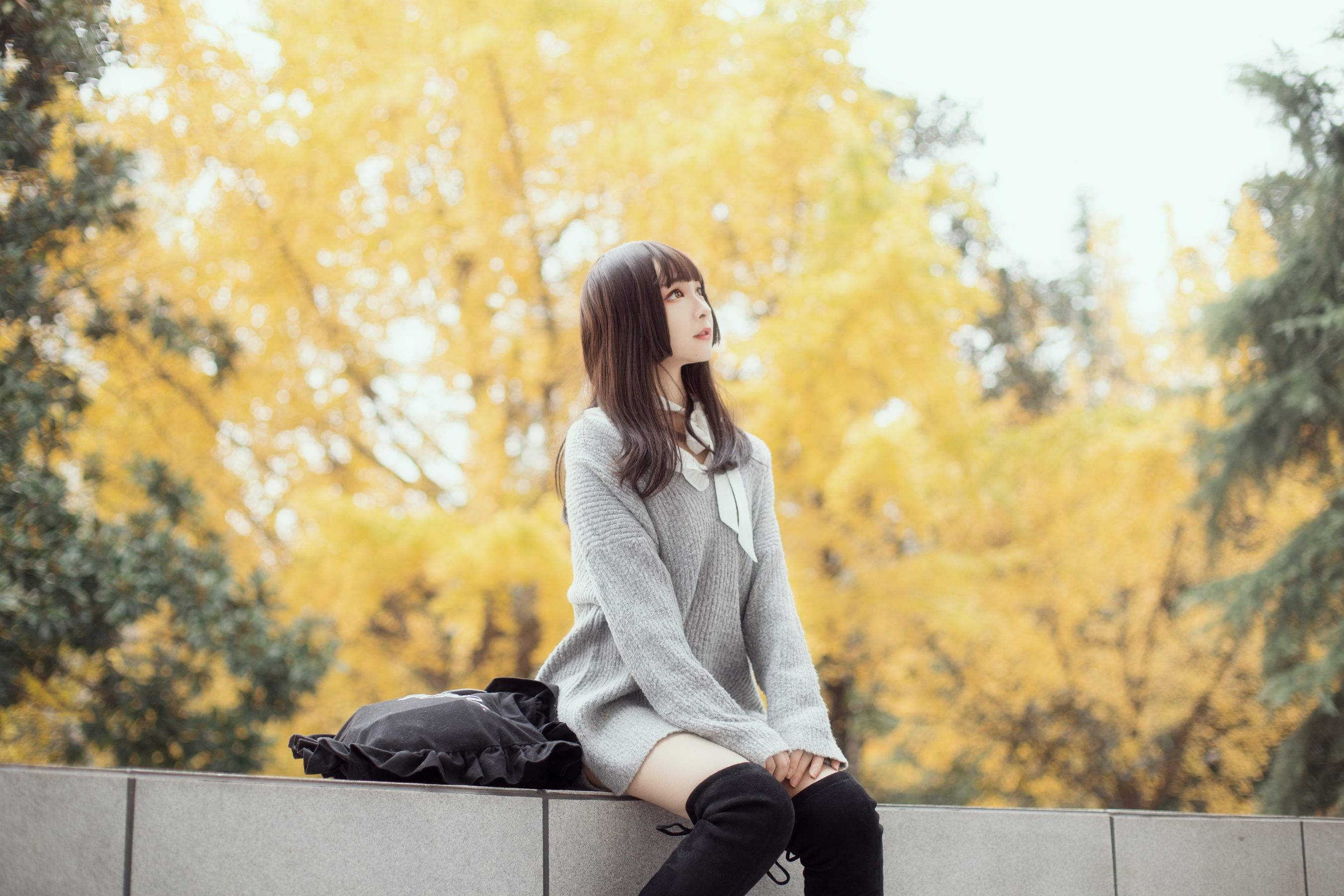 [Cosplay写真] 二次元美女古川kagura - 银杏树下  第15张