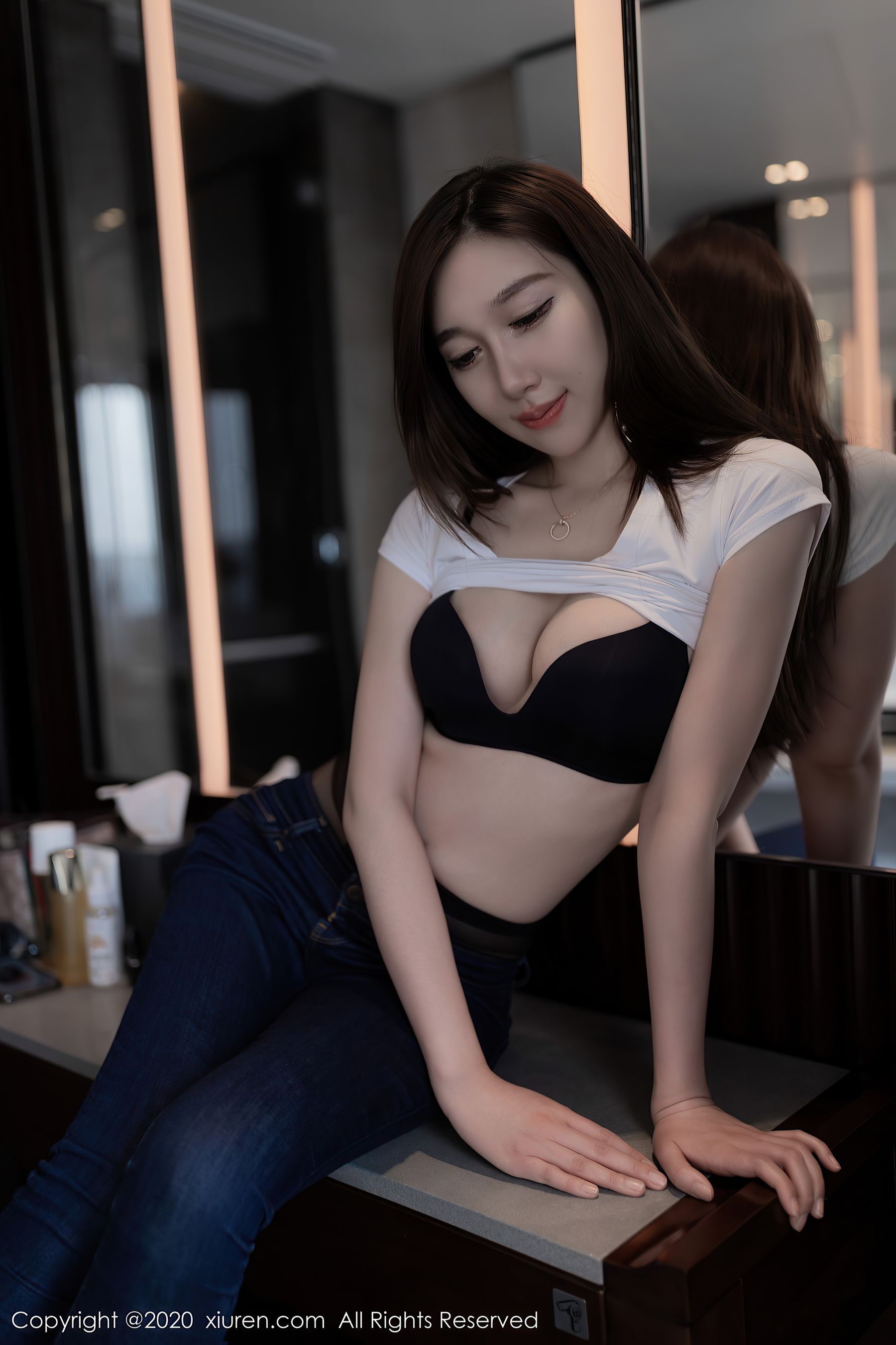 [秀人XiuRen] No.2406 Victoria志玲  第25张