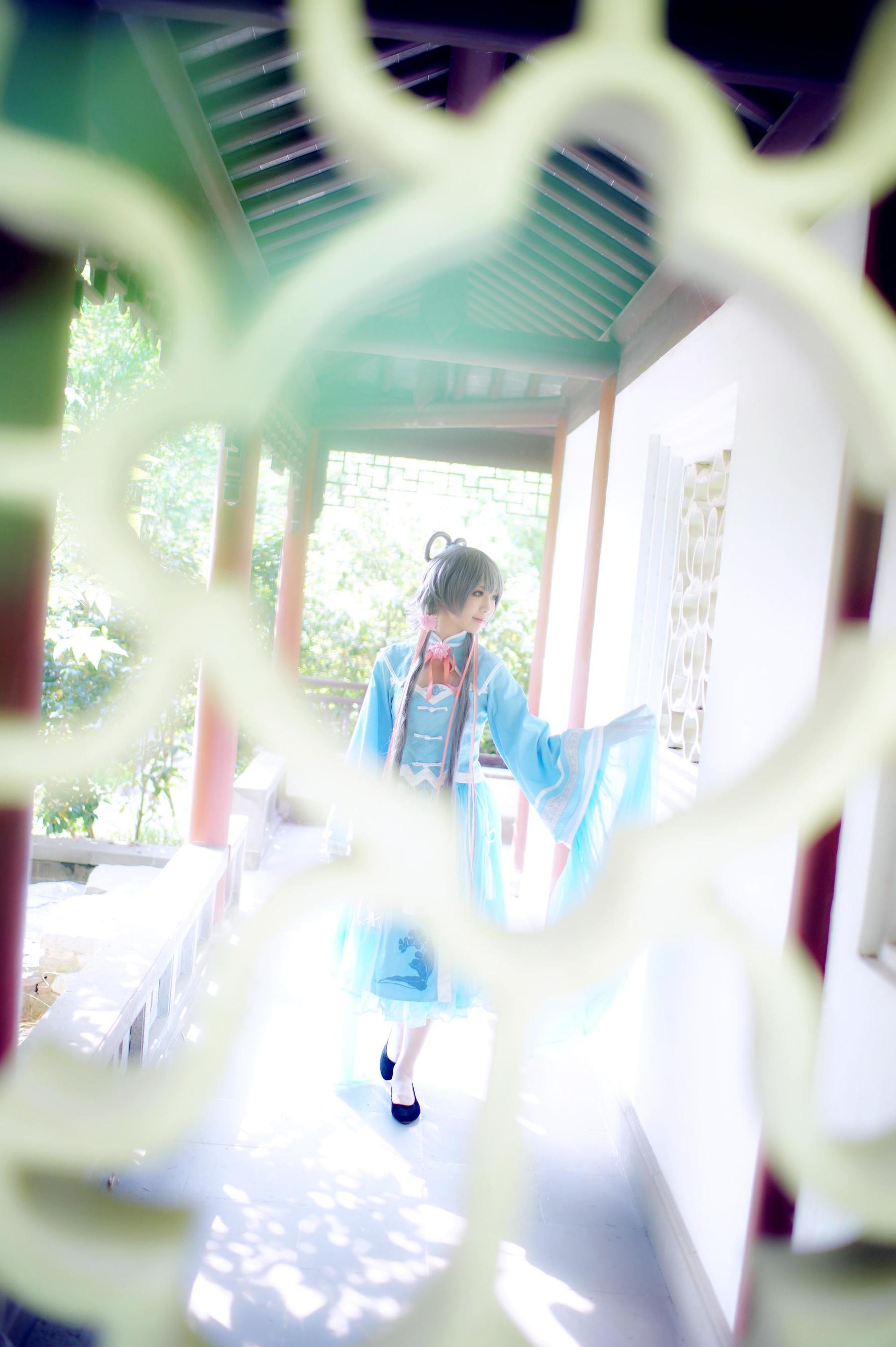  小姐姐弥音音ww - 洛天依 第17张