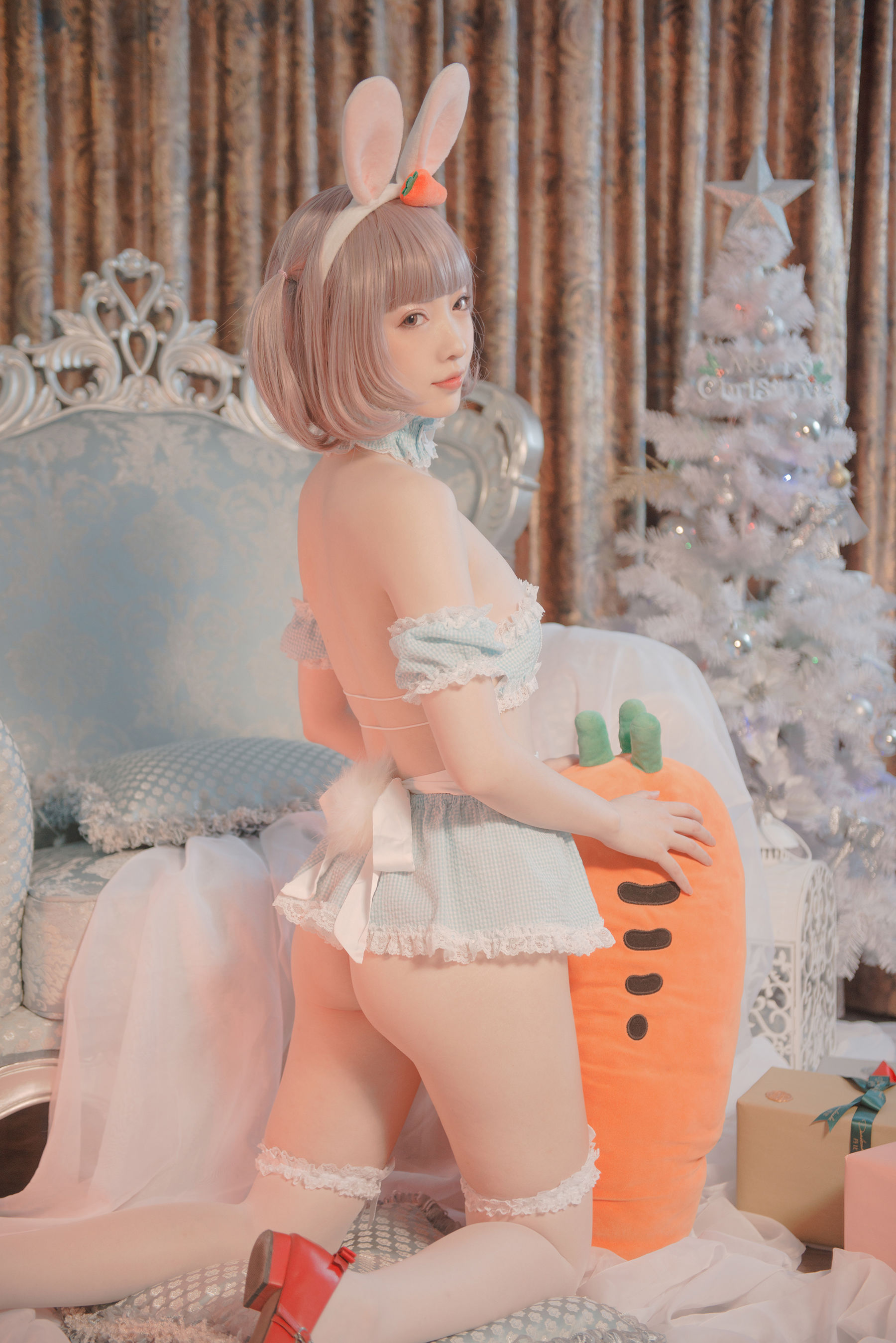  大胸萌妹妖少you1 - 雪兔 第3张