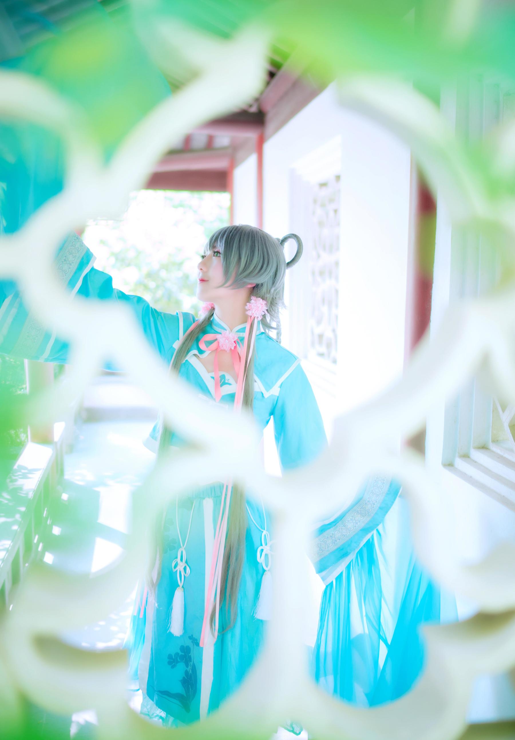  小姐姐弥音音ww - 洛天依 第15张