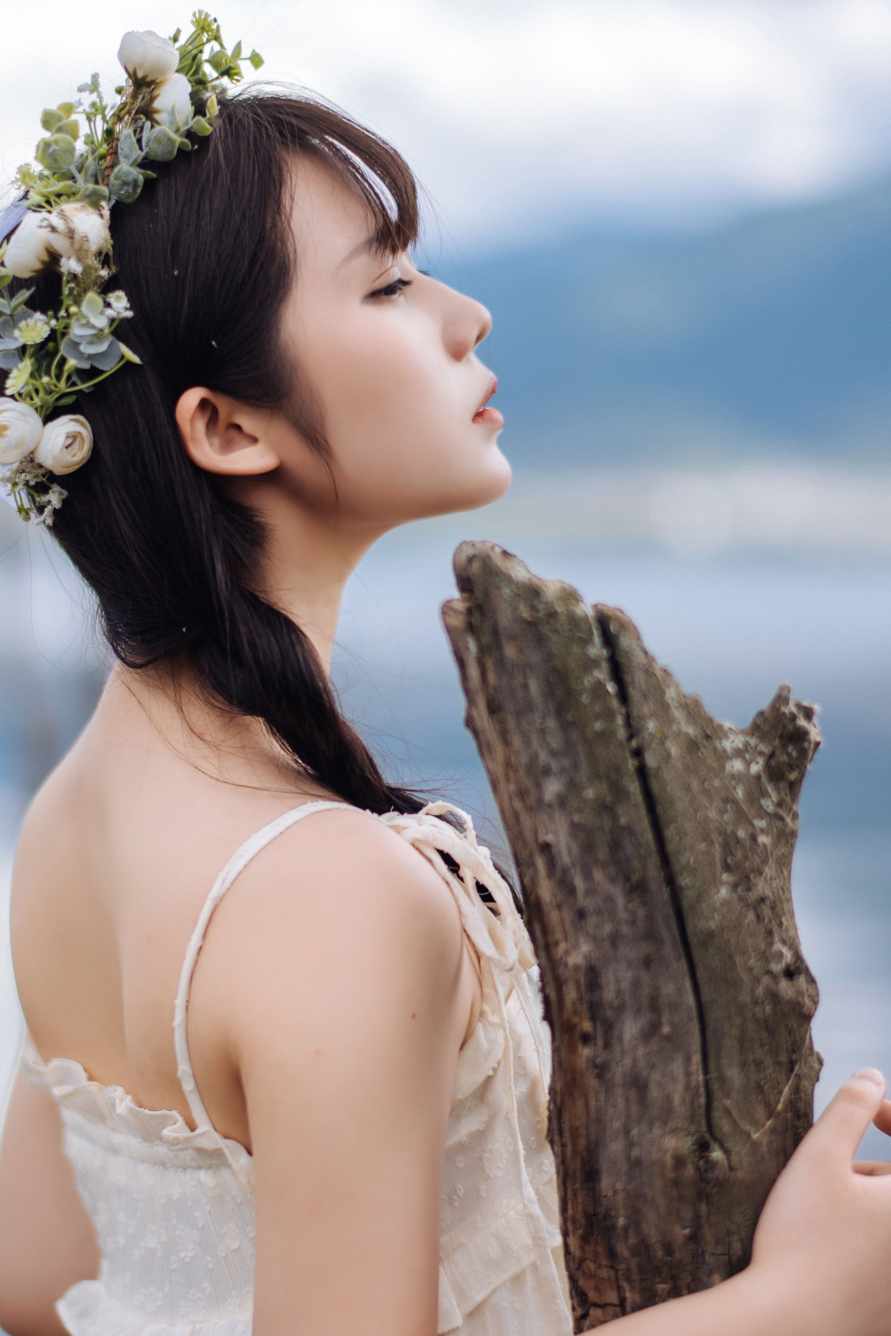  微博福利姬镜酱 - 静夏之花环女孩 第32张