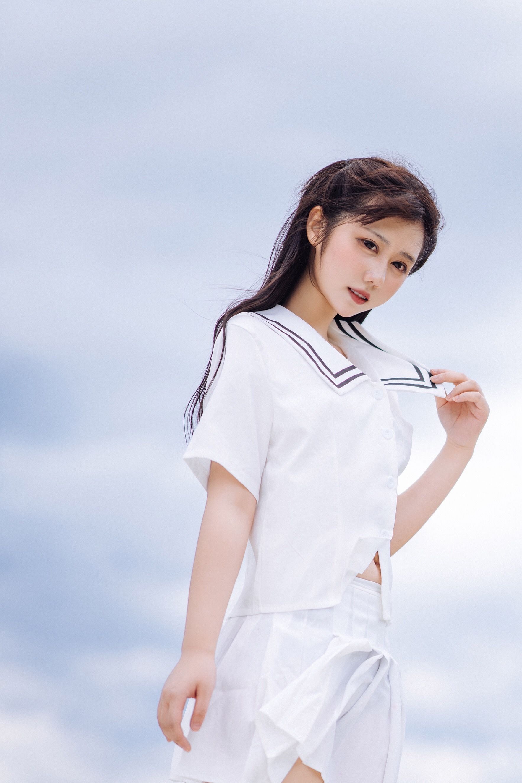 微博福利姬镜酱 - 静夏之JK少女 第2张