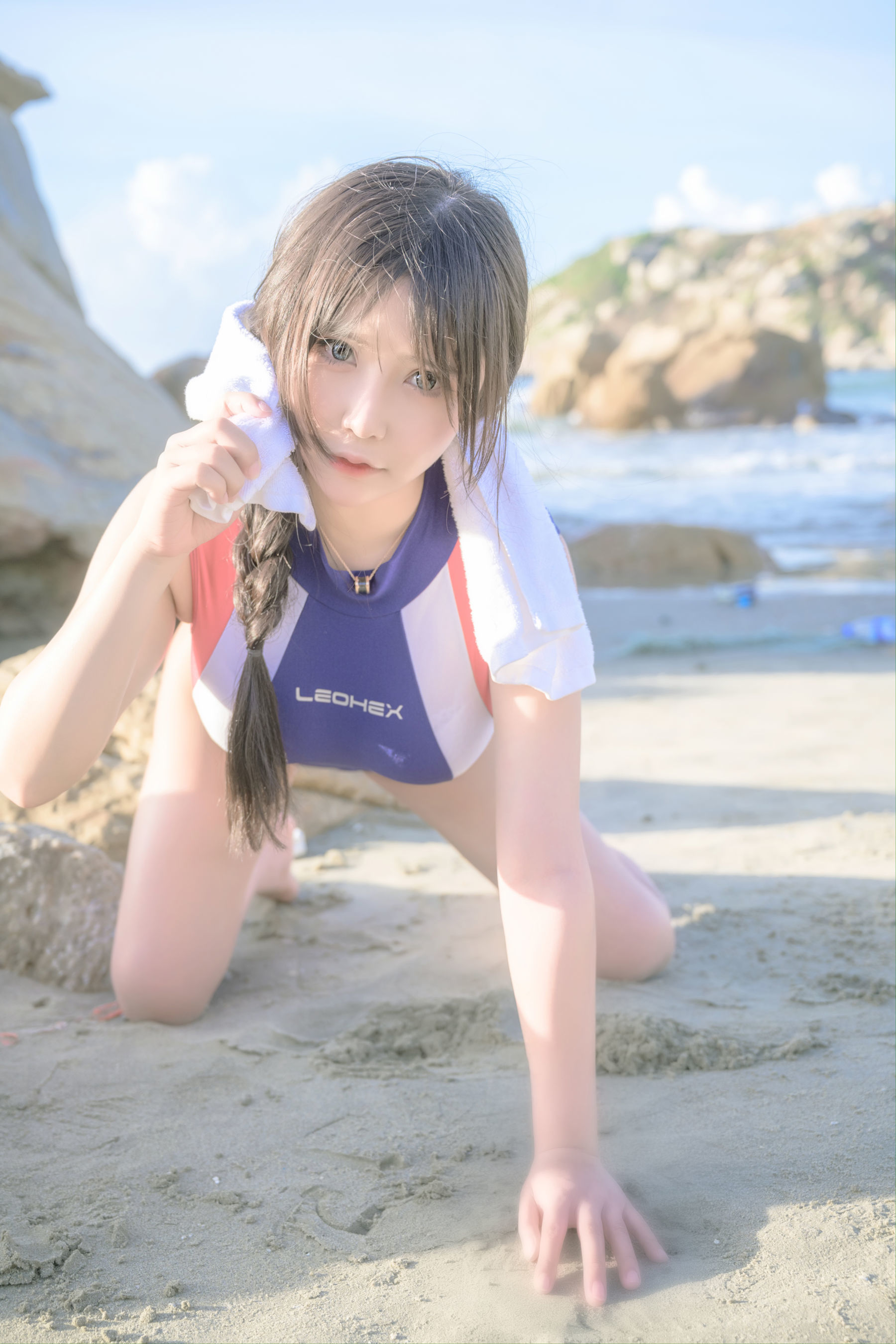  二次元妹子抱走莫子aa - 竞技泳衣 第23张