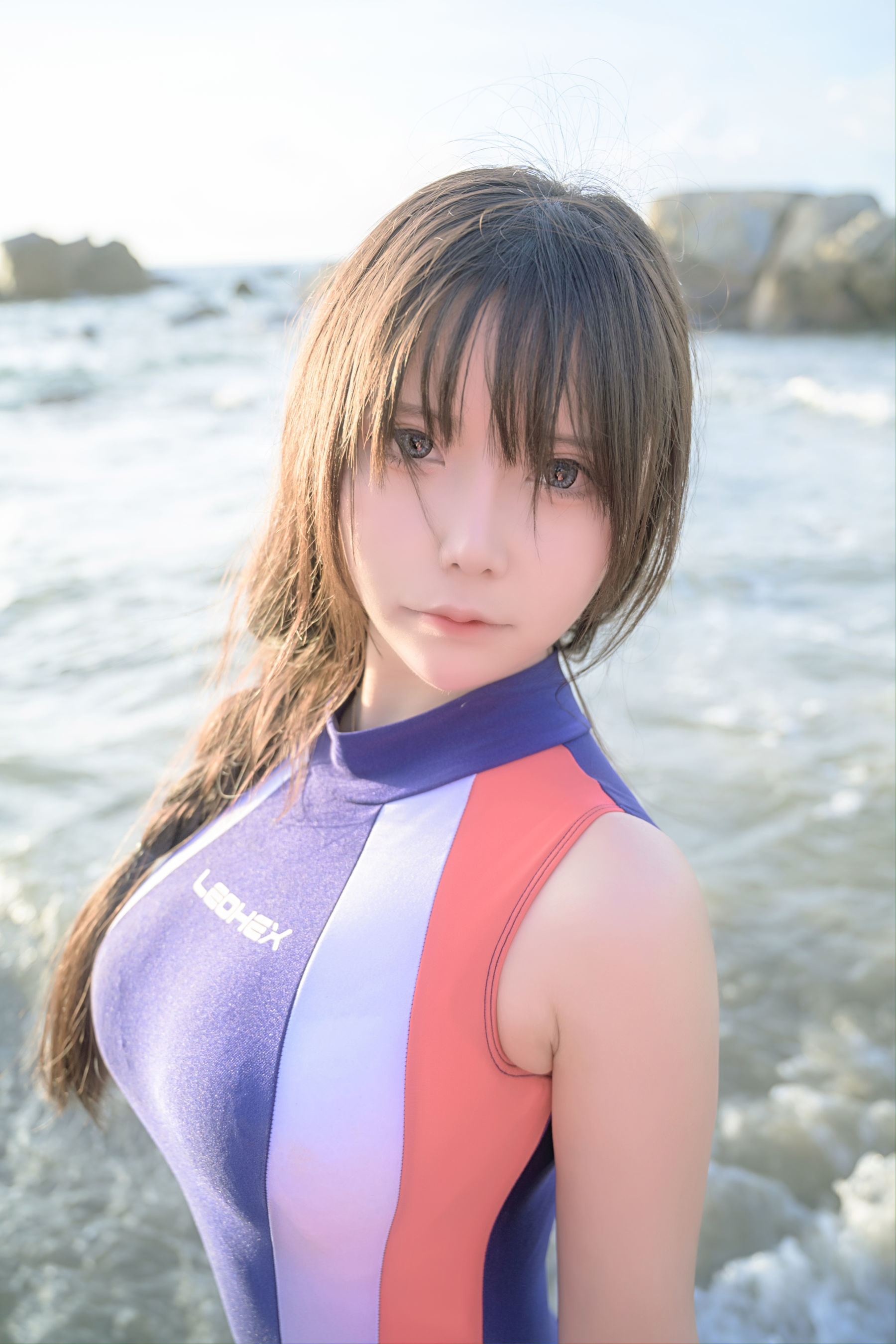  二次元妹子抱走莫子aa - 竞技泳衣 第10张