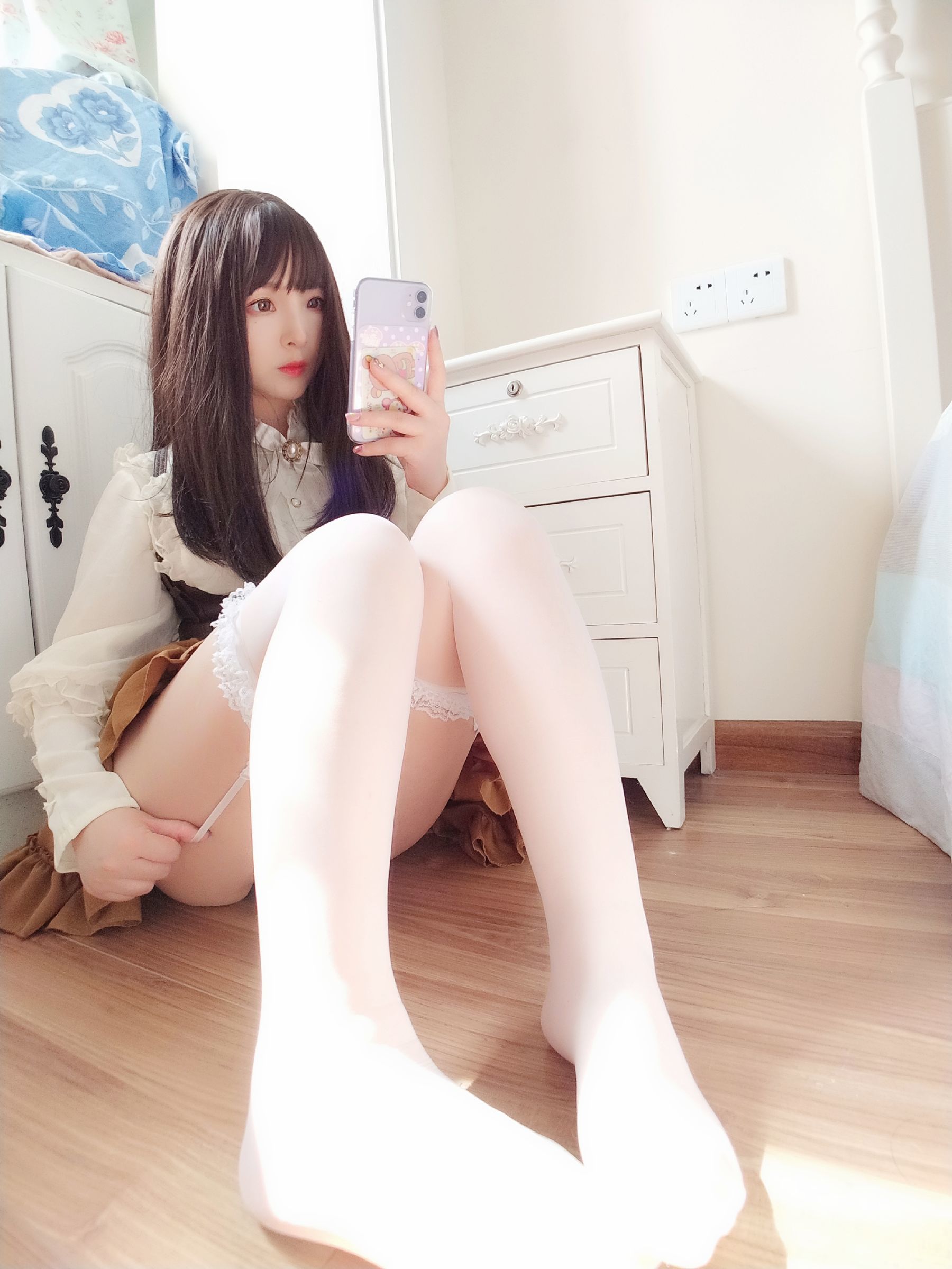  二次元美女古川kagura - 蕾丝长筒吊带丝袜 第36张