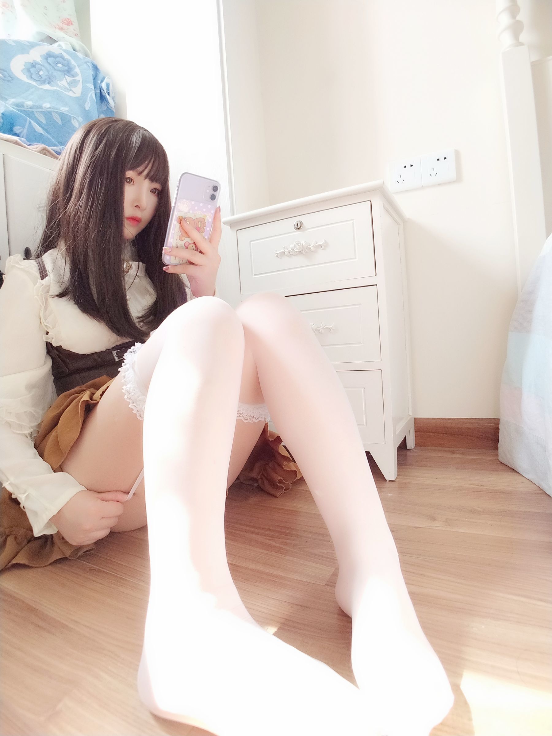  二次元美女古川kagura - 蕾丝长筒吊带丝袜 第35张