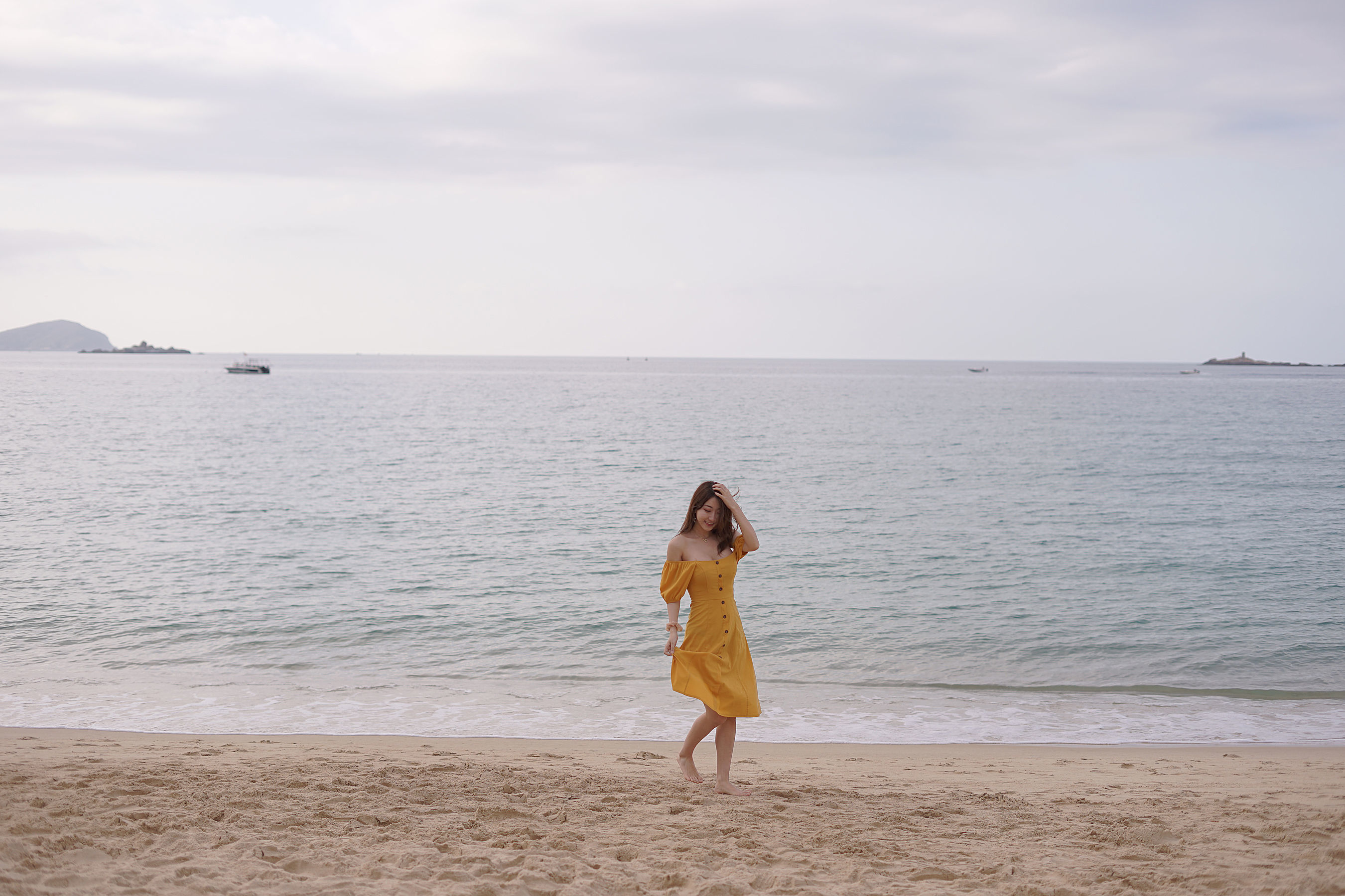 [COS福利] 人气Coser黑川 - 海岛之旅 黄色连衣裙  第23张