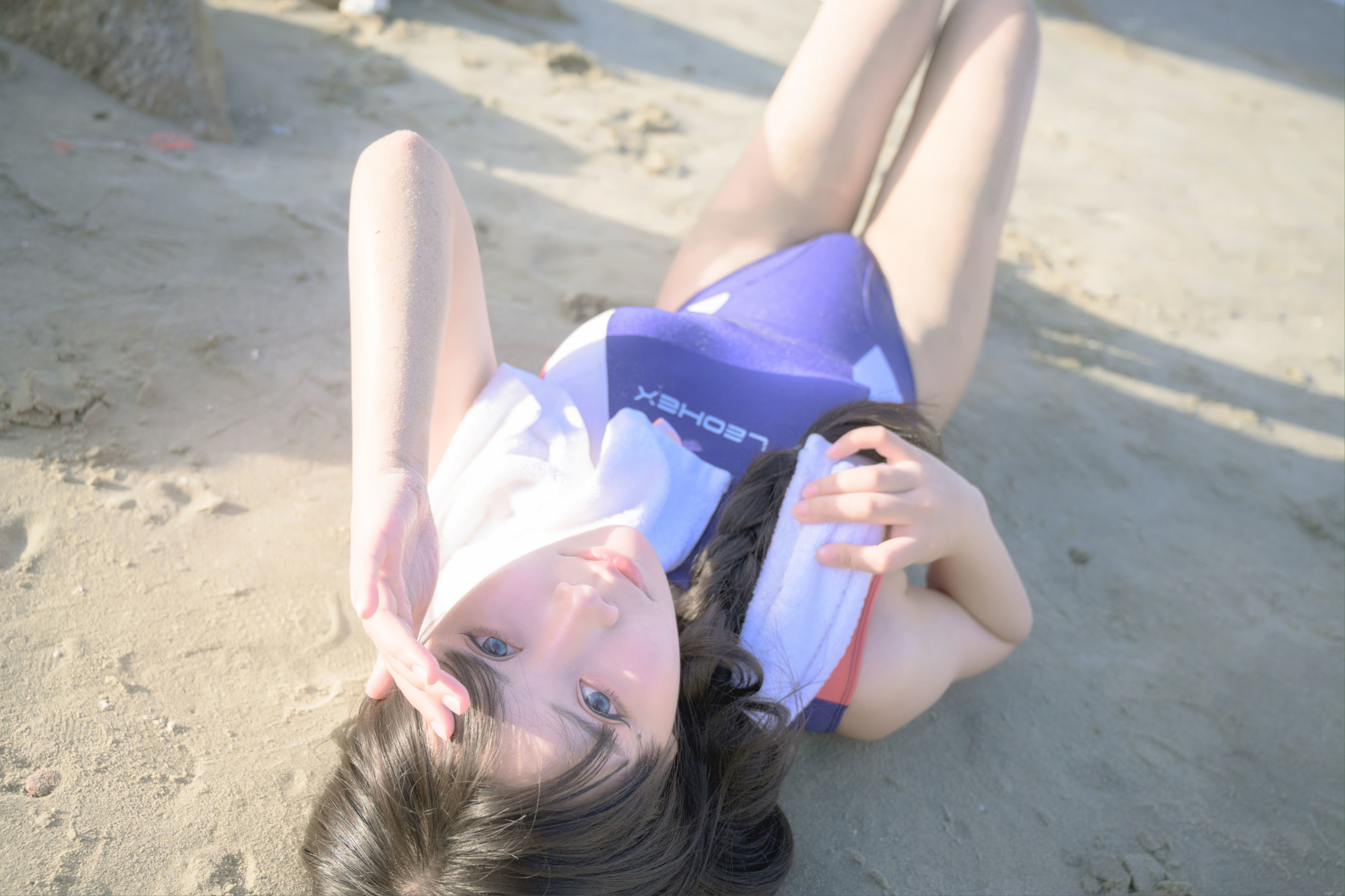  二次元妹子抱走莫子aa - 竞技泳衣 第25张