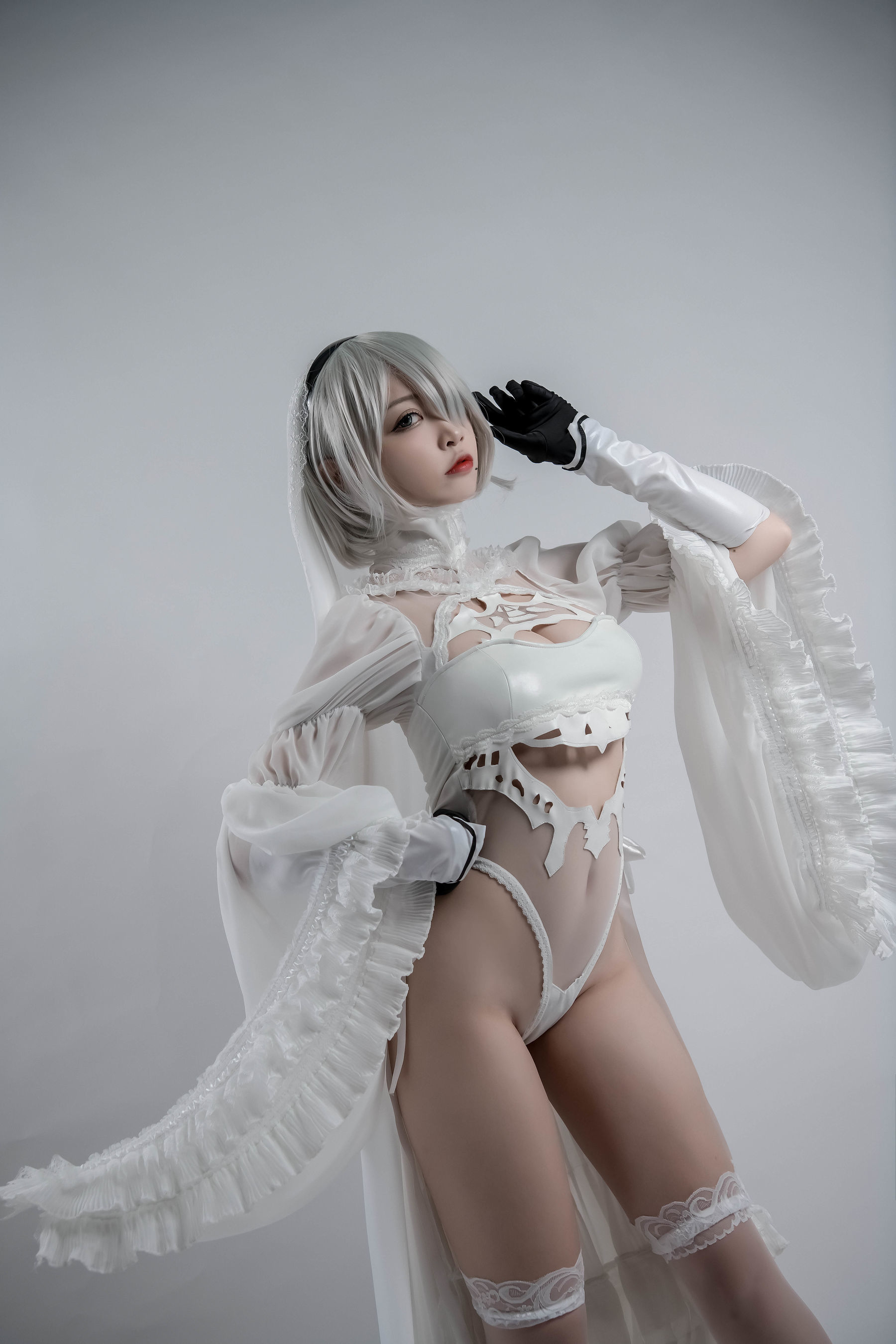  人气Coser二佐Nisa - 2B同人花嫁 第13张