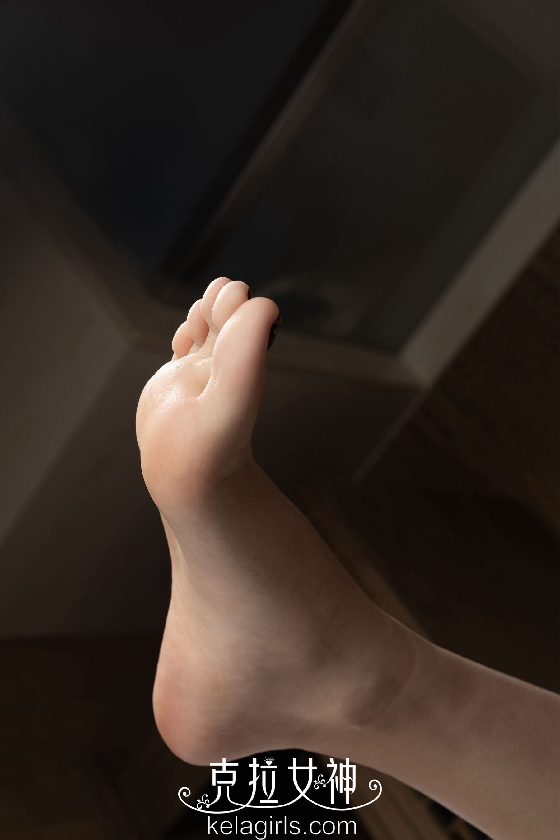 [克拉女神Kelagirls]  钟淇 红尖微露 第21张