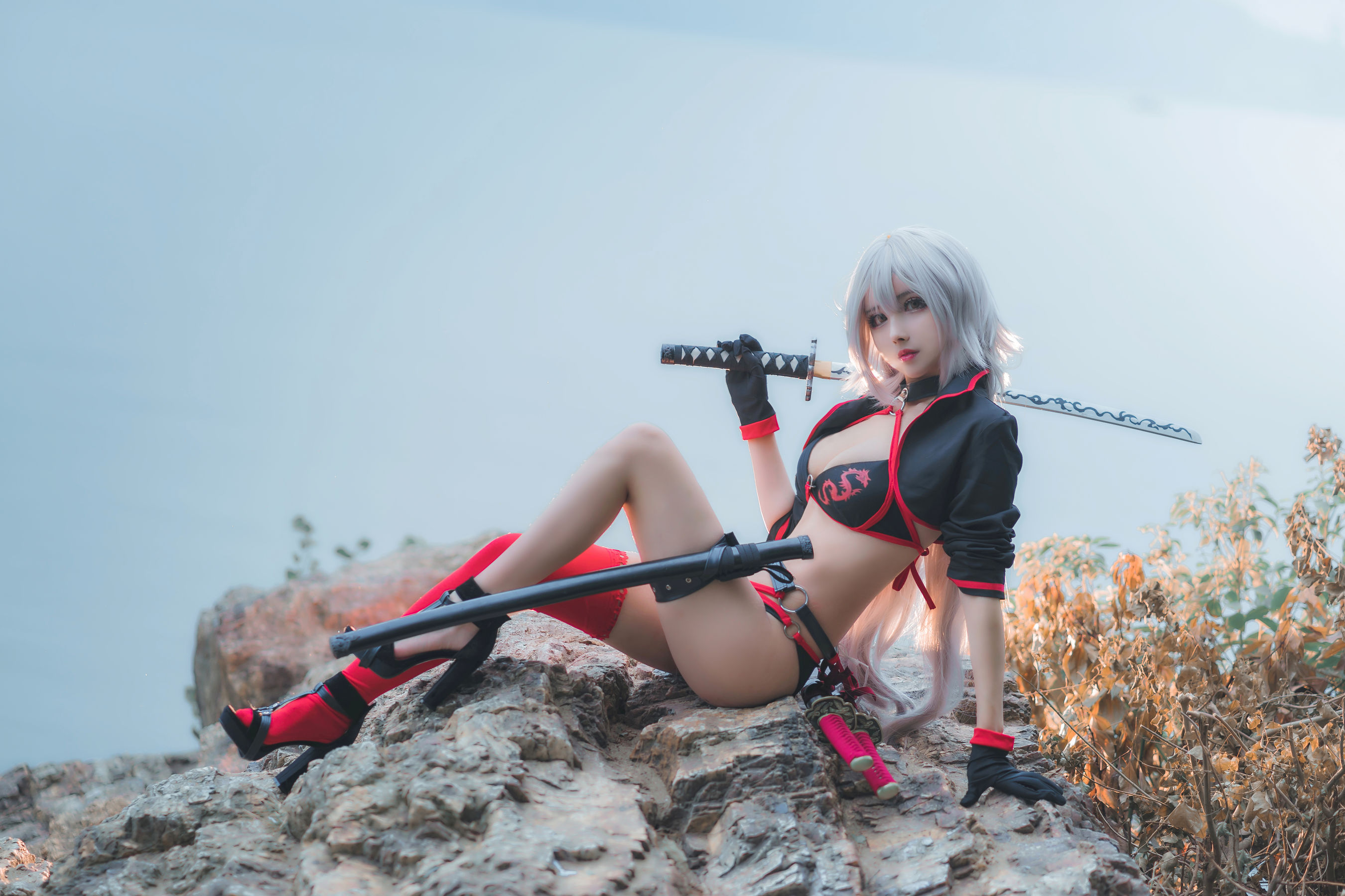 COS福利rioko凉凉子 泳装黑贞  第2张