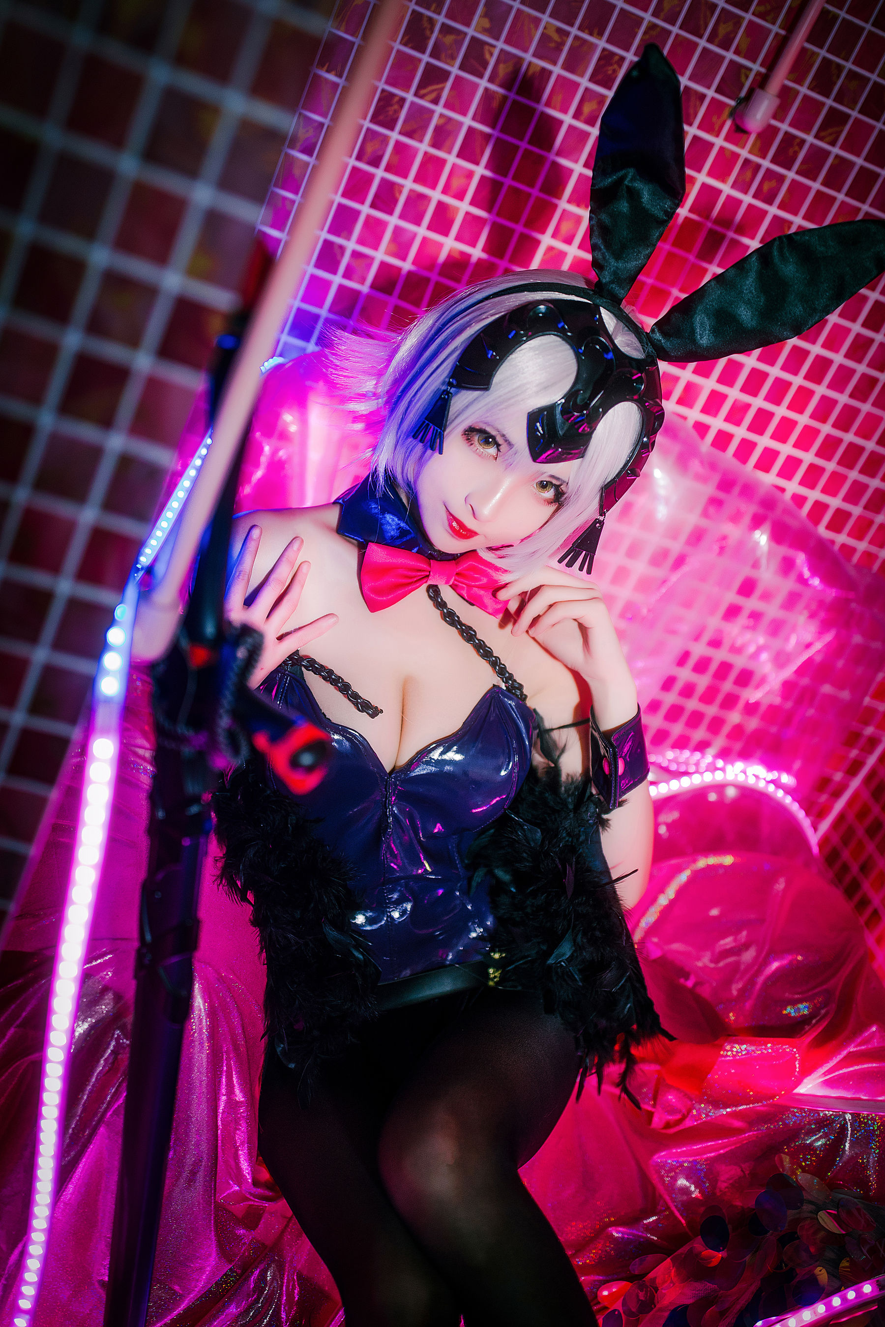 COS福利rioko凉凉子 兔女郎  第2张