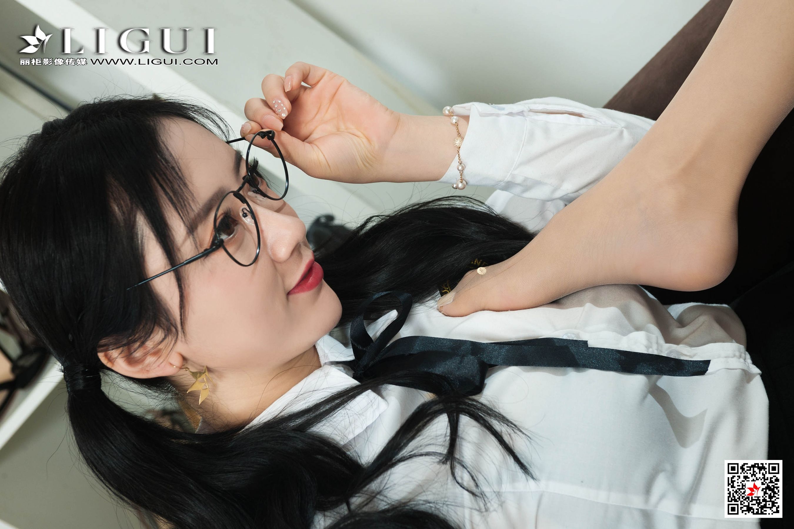 [丽柜Ligui] 网络丽人 Model 然然&文芮  第40张