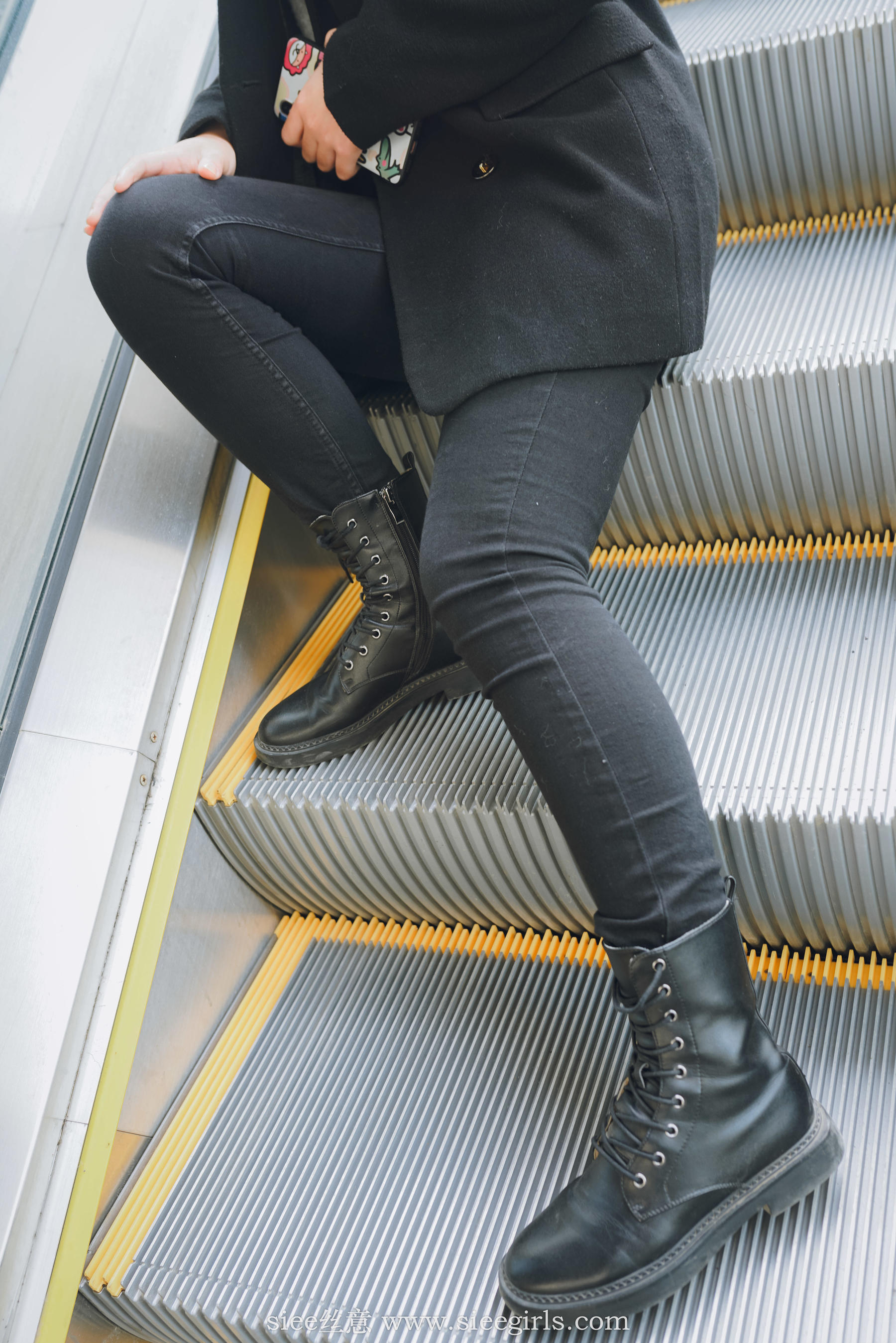 [丝意SIEE] No.392 敏敏 身边的学姐  第10张