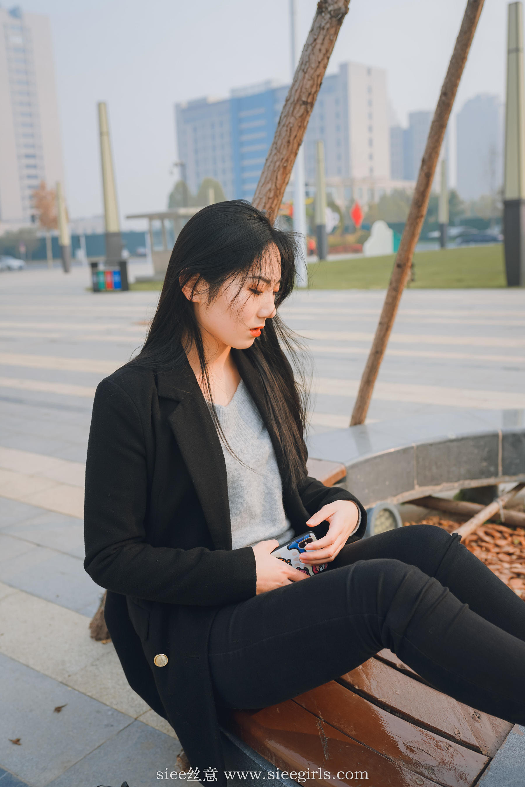 [丝意SIEE] No.392 敏敏 身边的学姐  第9张