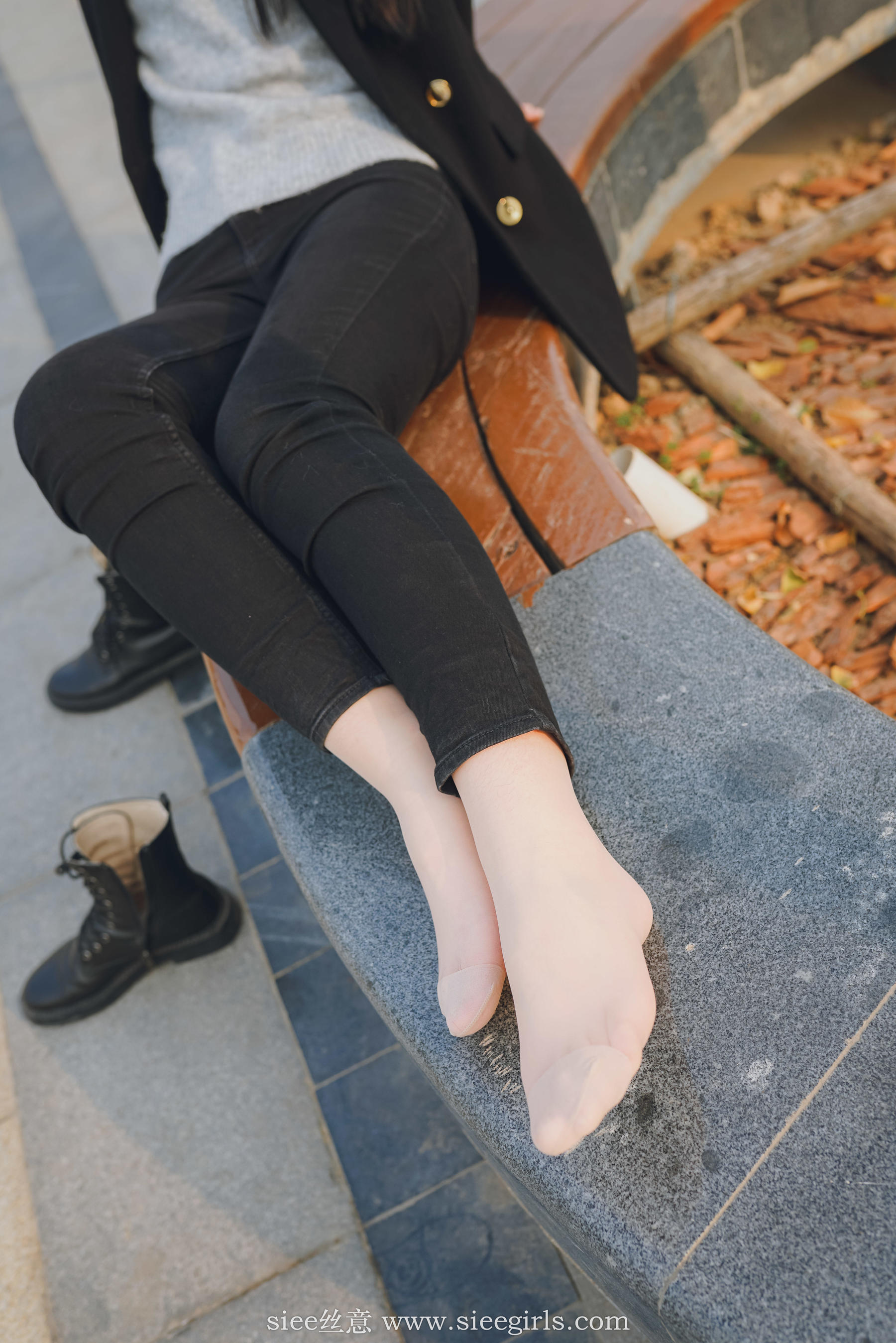 [丝意SIEE] No.392 敏敏 身边的学姐  第11张