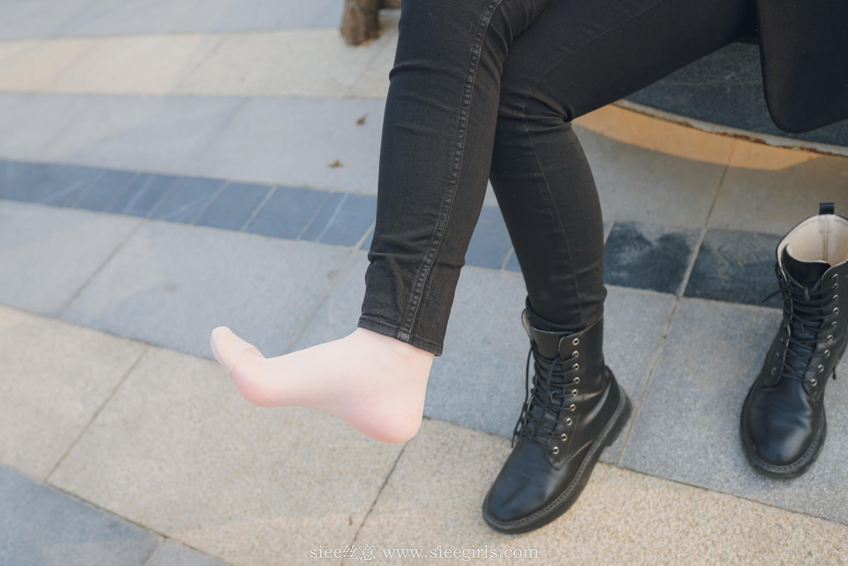 [丝意SIEE] No.392 敏敏 身边的学姐  第8张