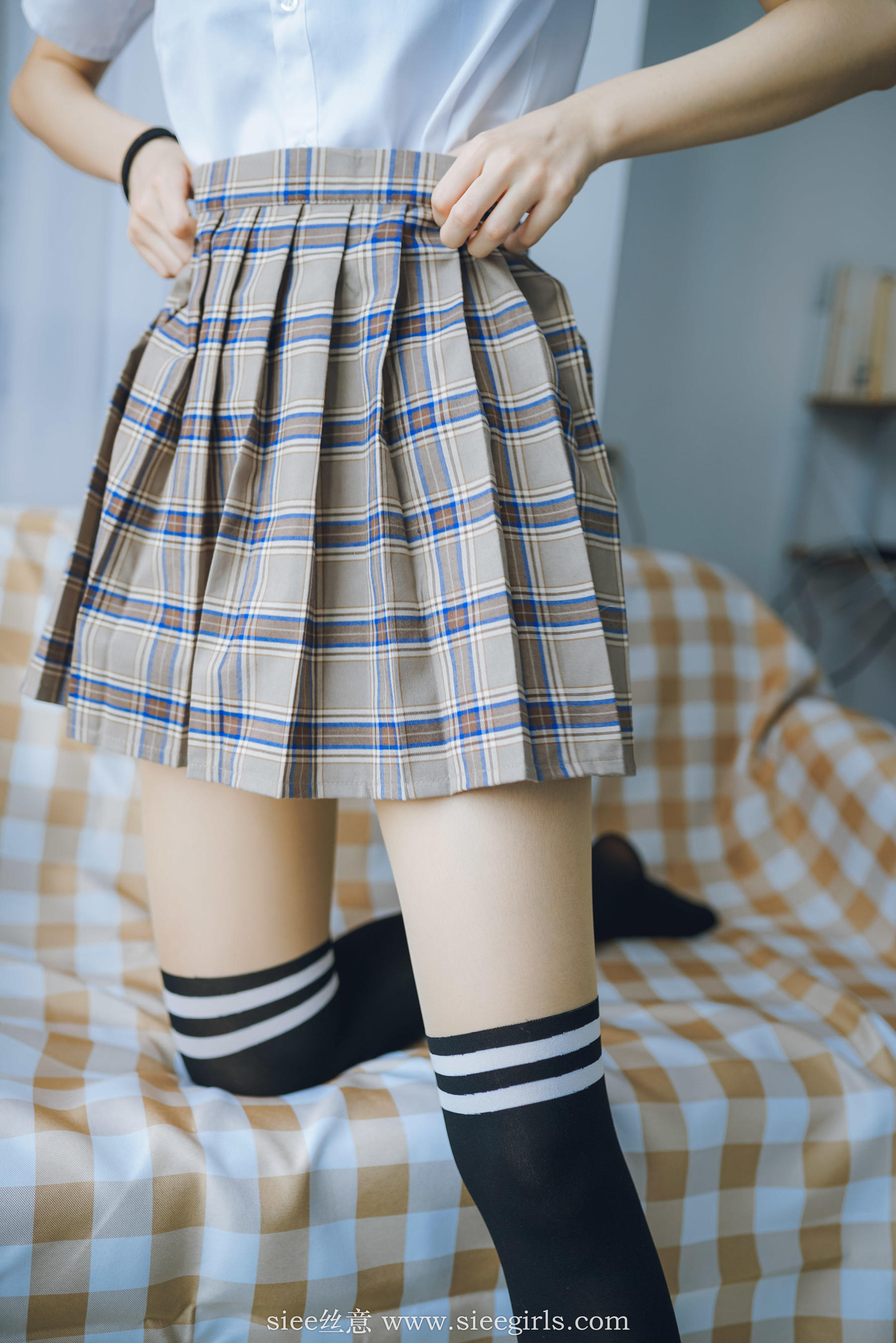 [丝意SIEE] No.427 含含 素年锦时  第9张