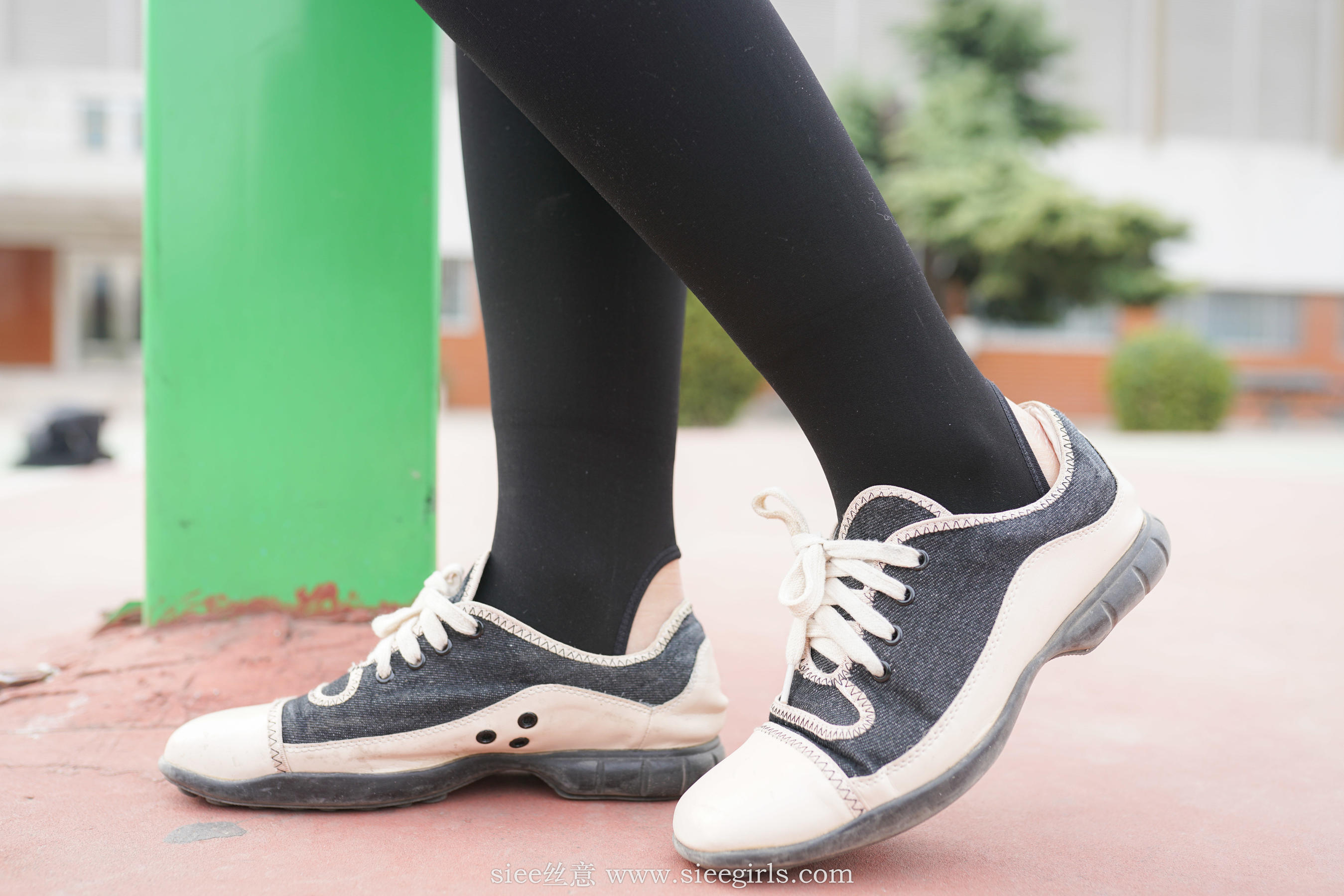 [丝意SIEE] No.403 熊熊 新的一年学姐陪你  第13张