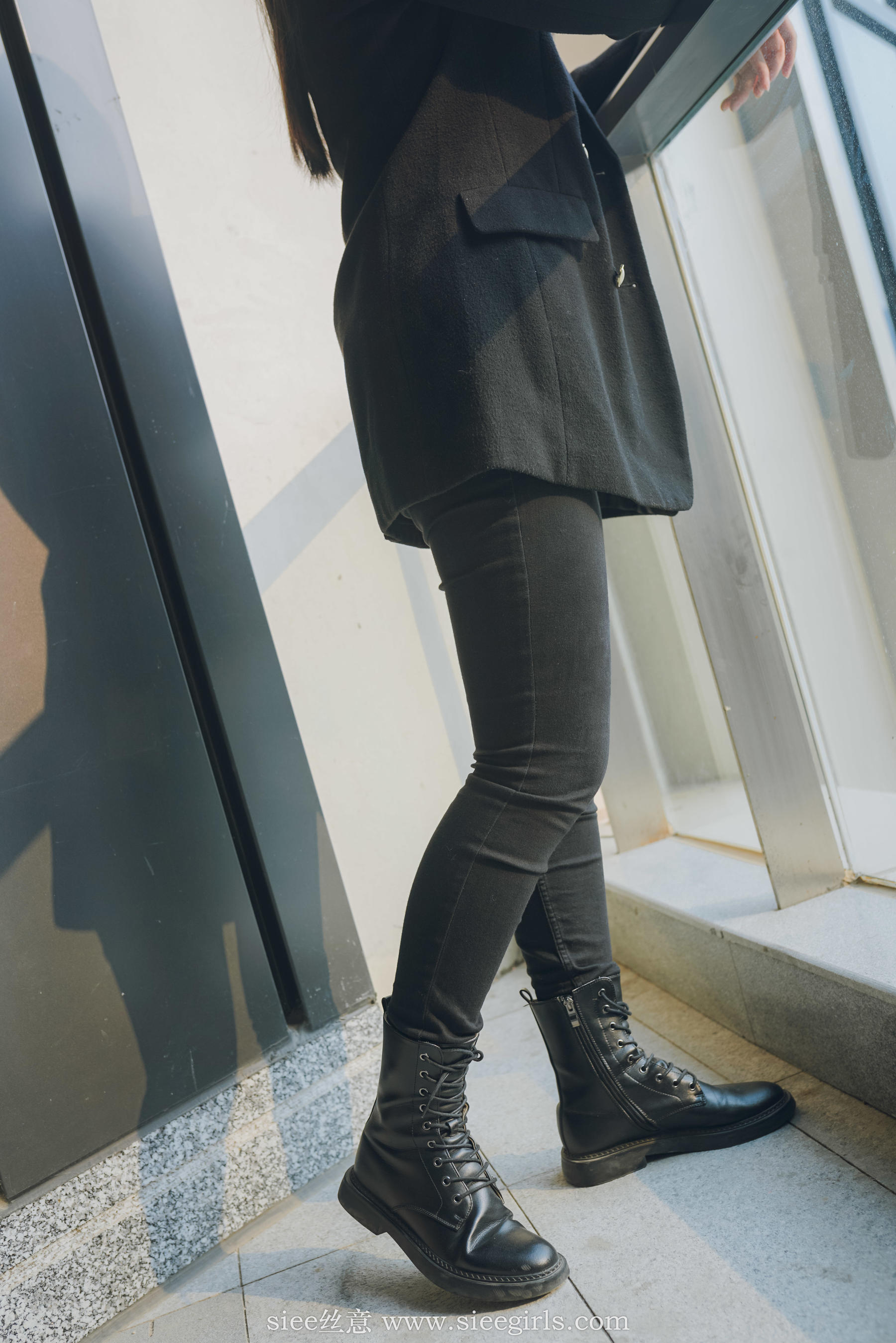 [丝意SIEE] No.392 敏敏 身边的学姐  第15张