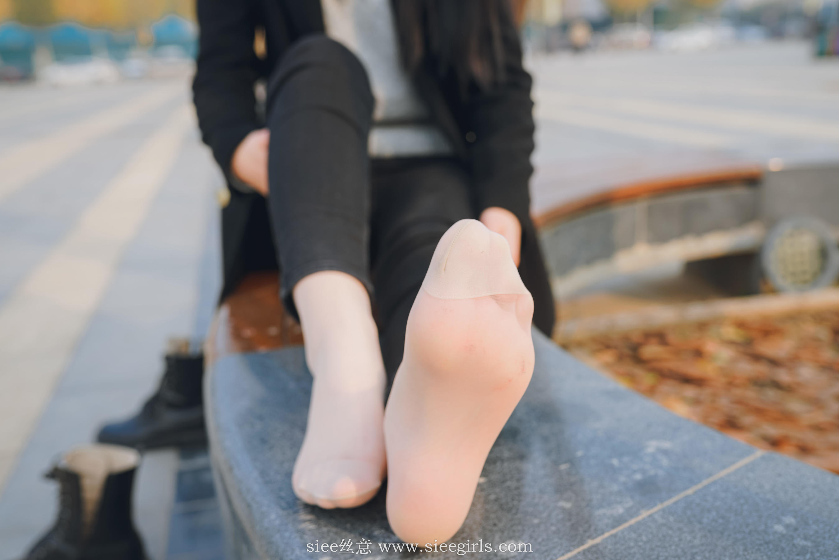 [丝意SIEE] No.392 敏敏 身边的学姐  第12张