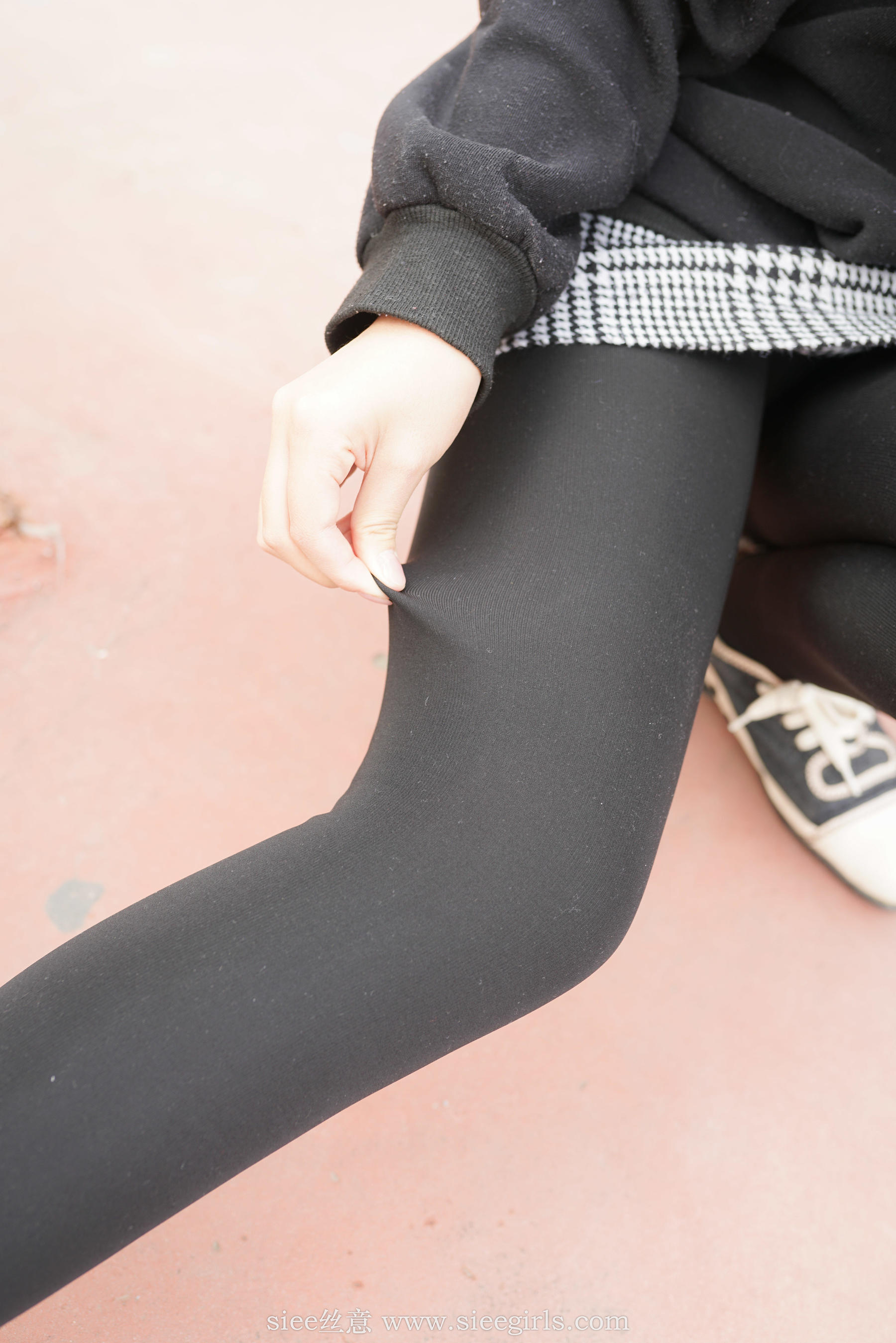 [丝意SIEE] No.403 熊熊 新的一年学姐陪你  第37张