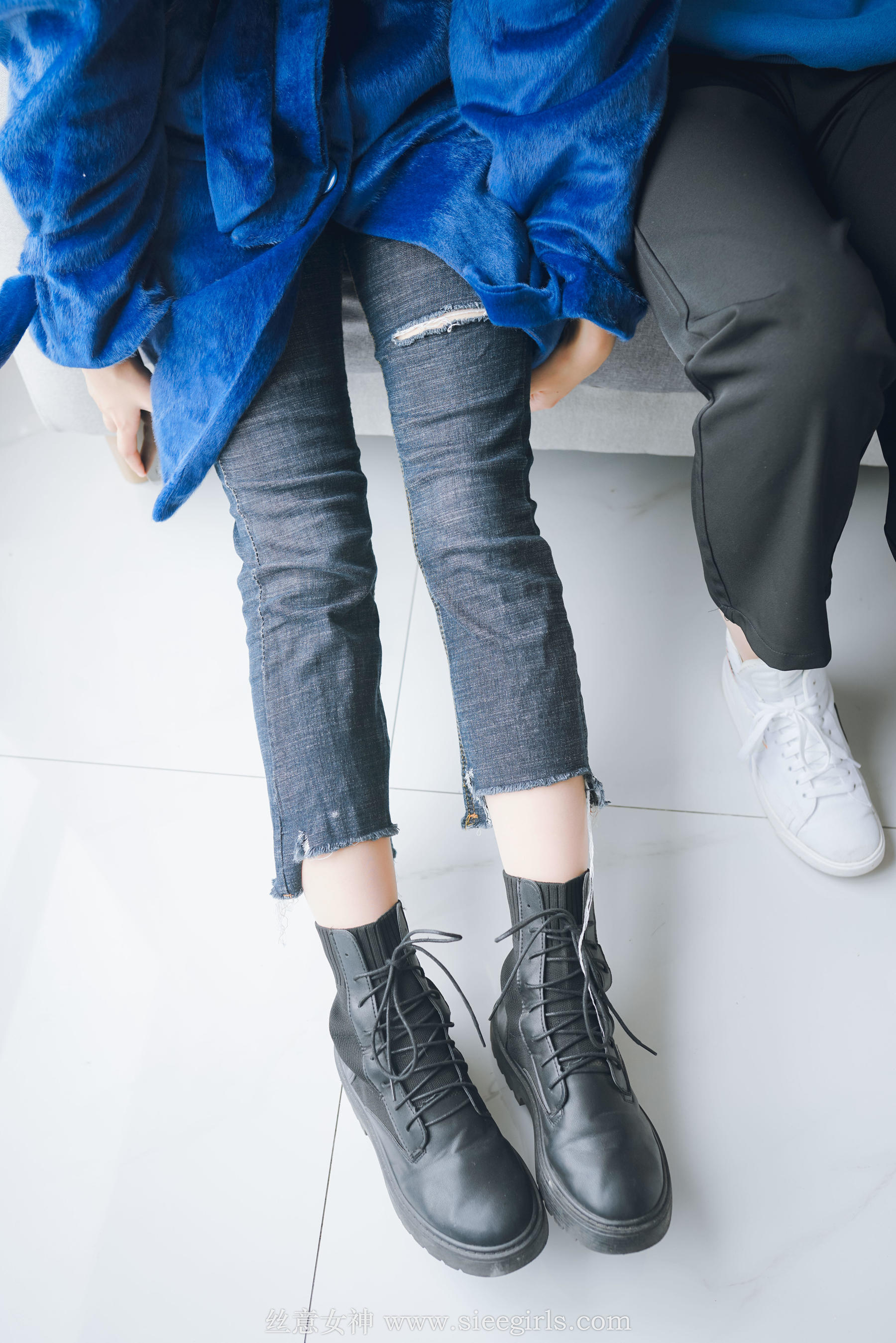 [丝意SIEE] 含含&圆圆 镜中姐妹（下）  第3张